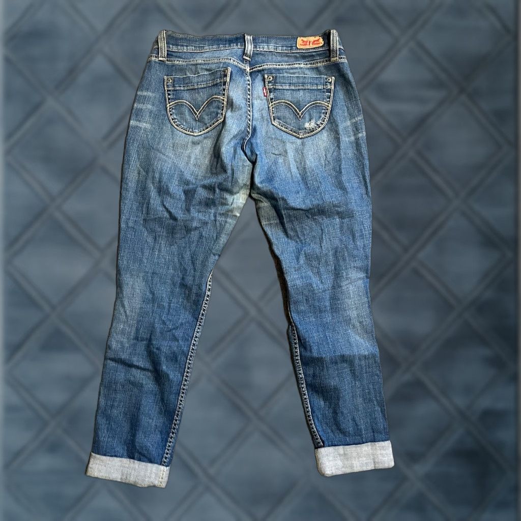 Levi's Levi’s 524 Jeans Womens Regular Jeans 29x32 Blue 90s City Retro Distressed Pockets Denim Cotton Logo Zipper Button Size 30" / US 8 / IT 44 - 1 Thumbnail