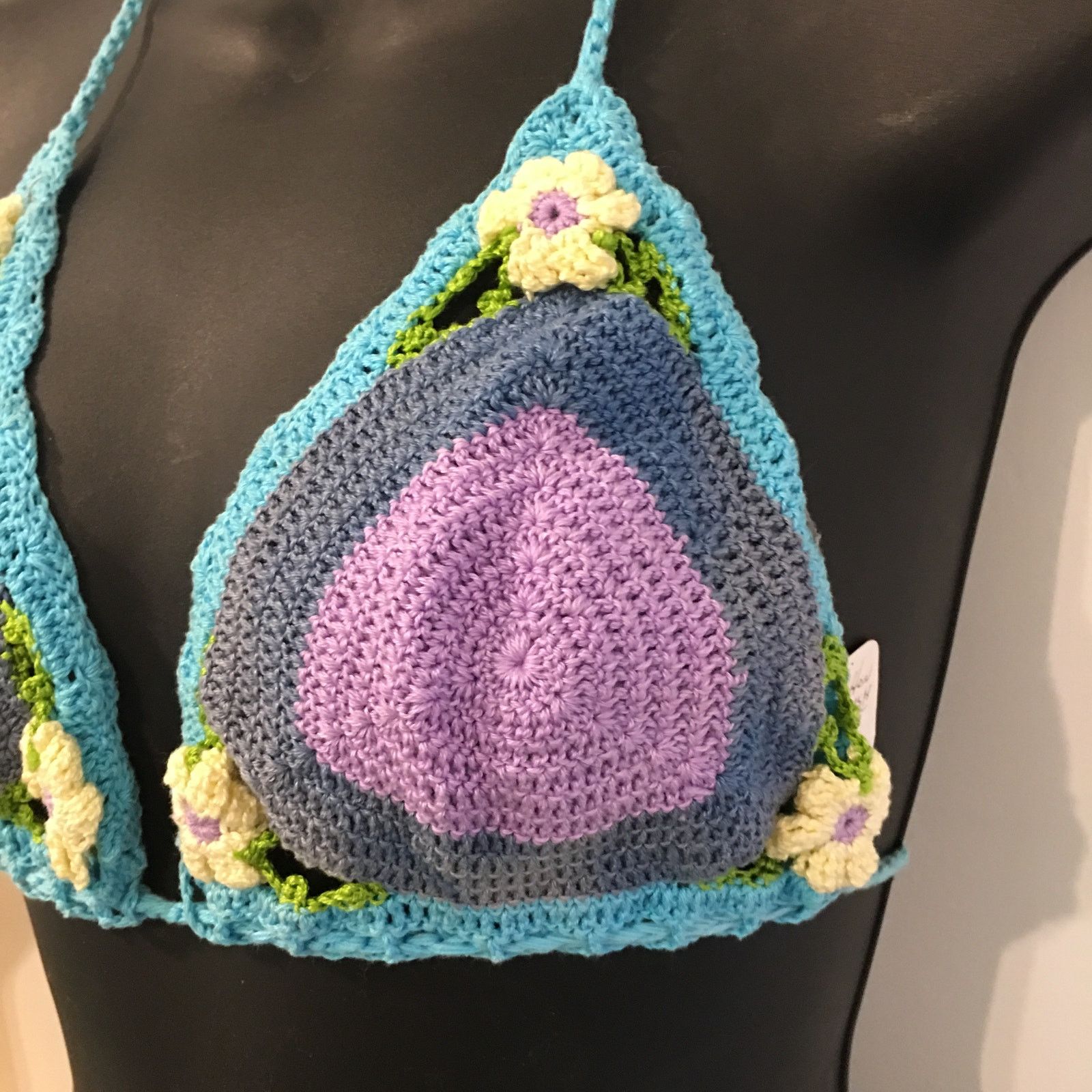 Other NWT GORGEOUS HANDMADE BOHO COTTON CROCHET BIKINI TOP L Size L / US 10 / IT 46 - 10 Thumbnail