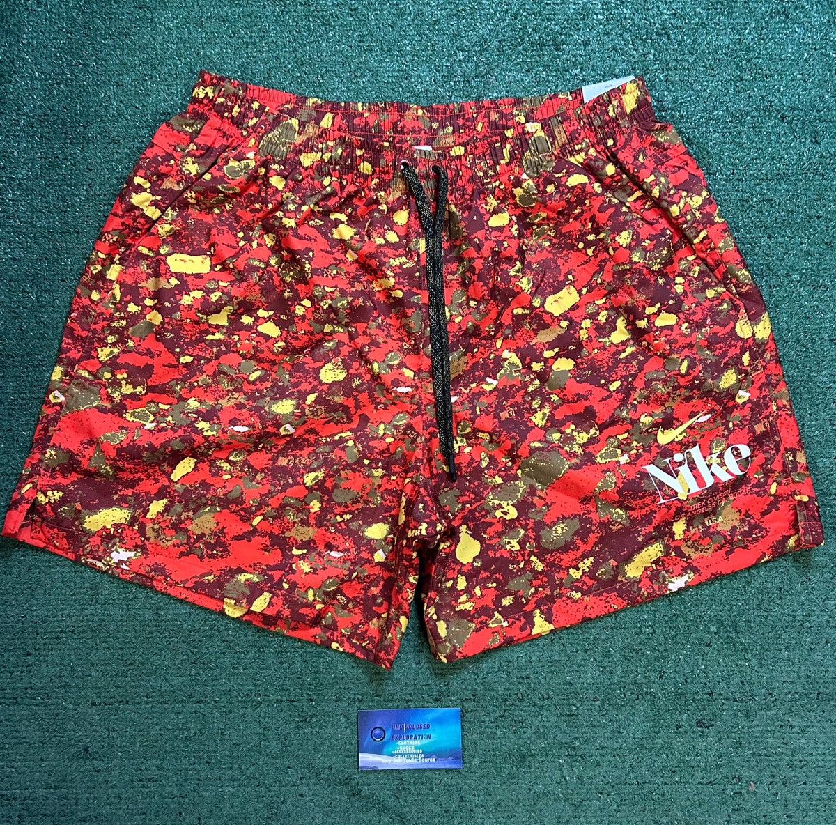Nike Nike woven orange trek divison shorts Size US 36 / EU 52 - 1 Thumbnail