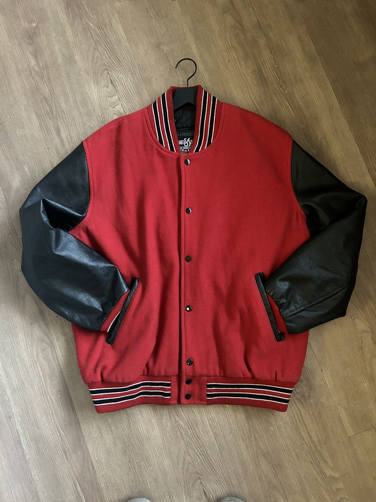 Stewart & Strauss Varsity jacket /black and red jacket Size US XXL / EU 58 / 5 - 1 Thumbnail