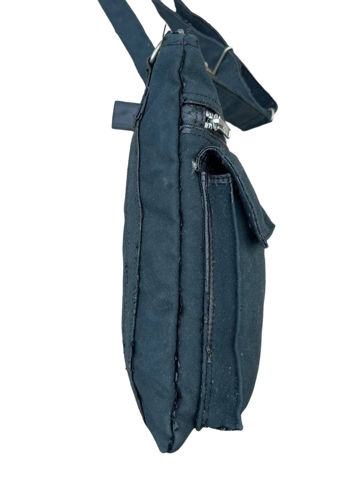 Japanese Brand Vintage Porter Yoshida Japan Peel Off PU Coated Distress Bag Size ONE SIZE - 5 Thumbnail