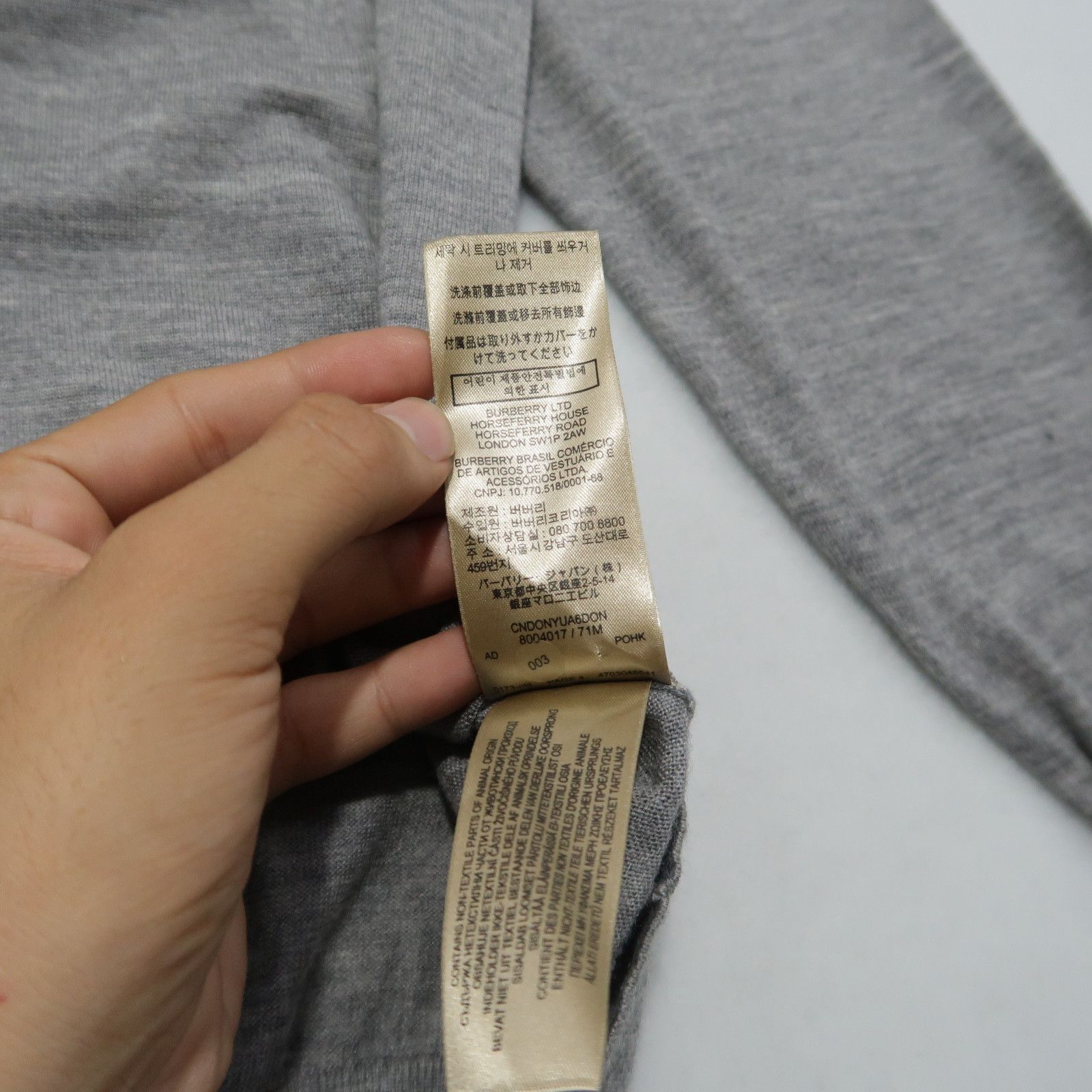 Burberry Burberry Nova Check Wool Patch Detail Distressed Cardigan Size US L / EU 52-54 / 3 - 10 Thumbnail