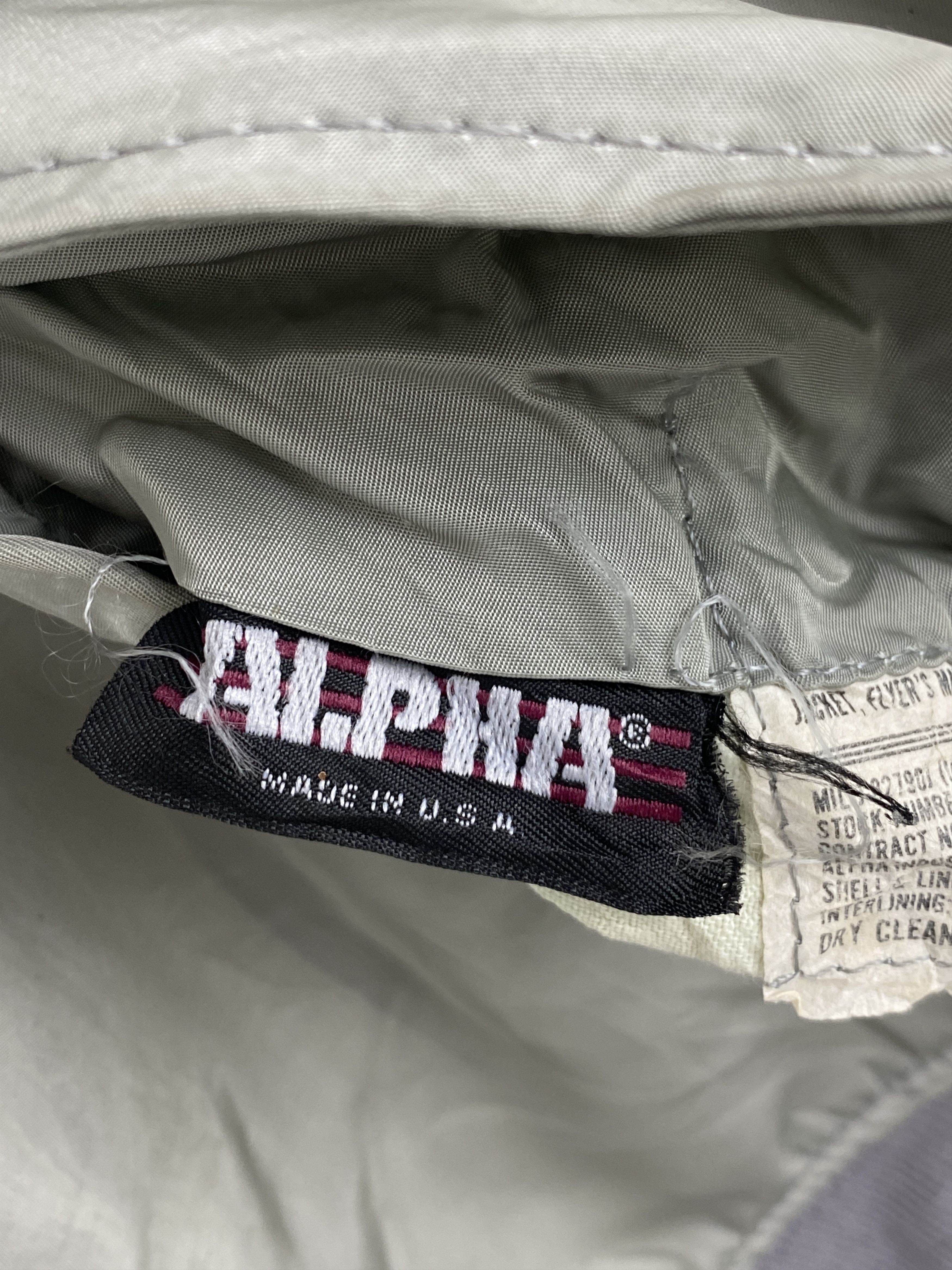 Alpha Industries Vintage 80s Alpha Industries Reversible Bomber J2018 Size US M / EU 48-50 / 2 - 6 Thumbnail