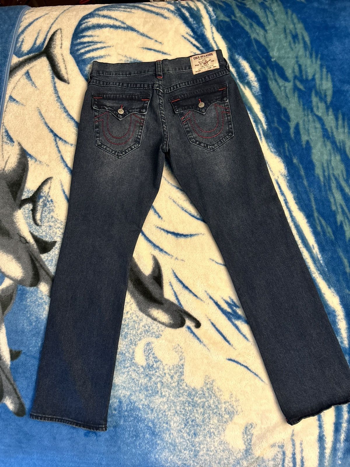 True Religion True Religion Men’s Ricky Relaxed Straight Leg Jeans Size 34 Size US 34 / EU 50 - 3 Thumbnail