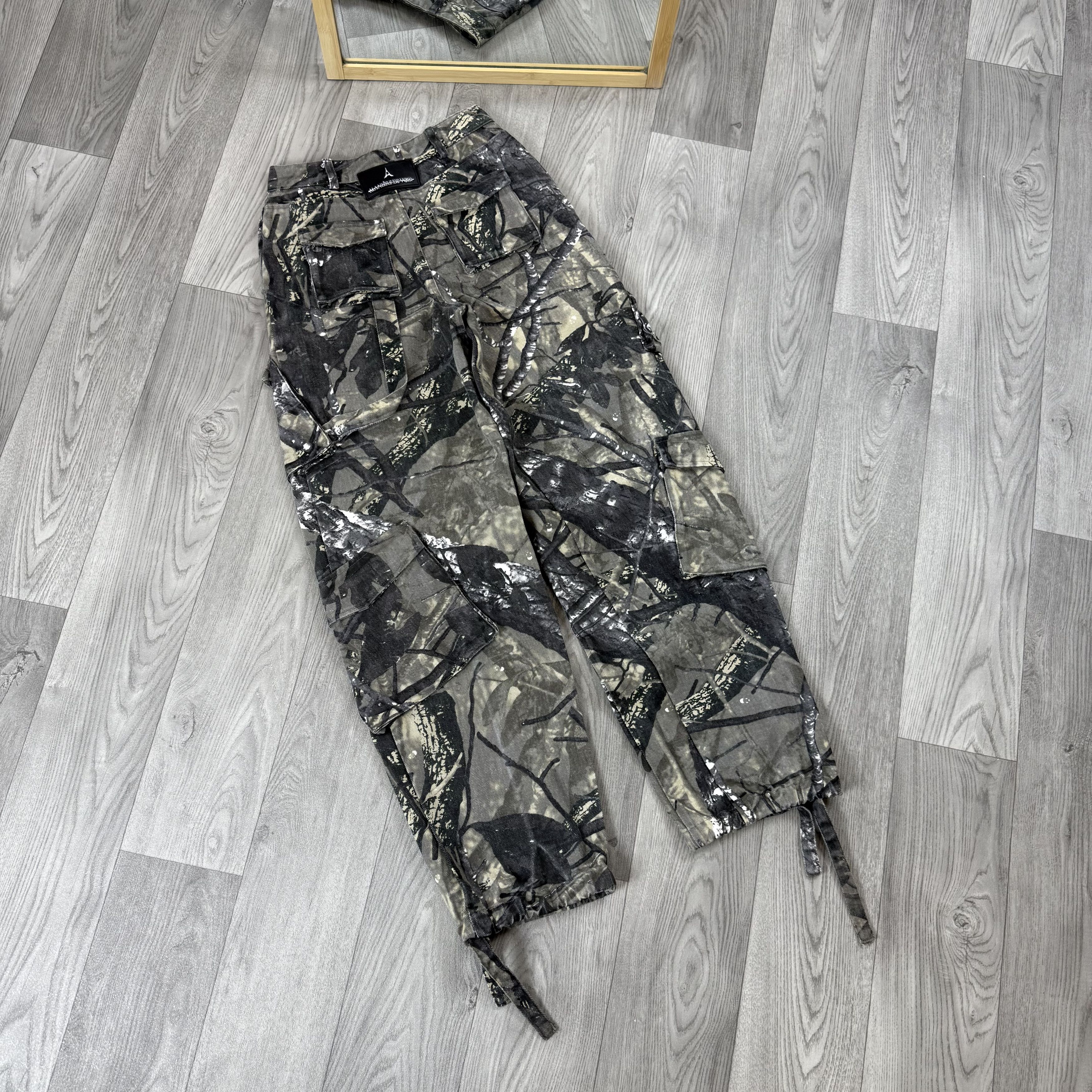 Maniere De Vior Maniere De Voir Camouflage Real Tree Multipocket Cargo Pants Size 24" / US 00 / IT 34 - 4 Thumbnail
