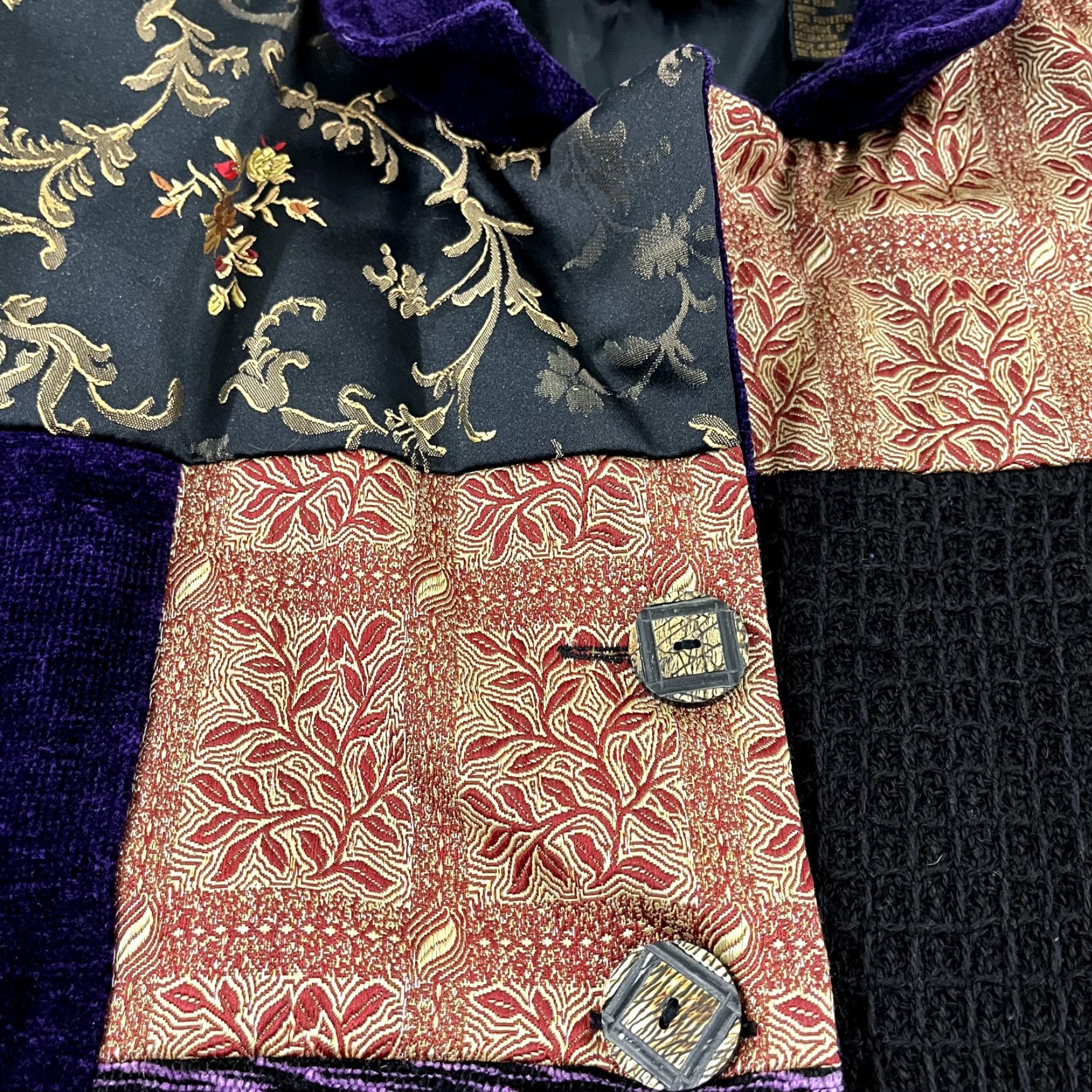 Vintage JULIA KIM Jacket Womens L Mult i Wearable Art Embroidered Tapestry Blazer Kim Purple Geometric Blazer Mens? Size L / US 10 / IT 46 - 4 Thumbnail