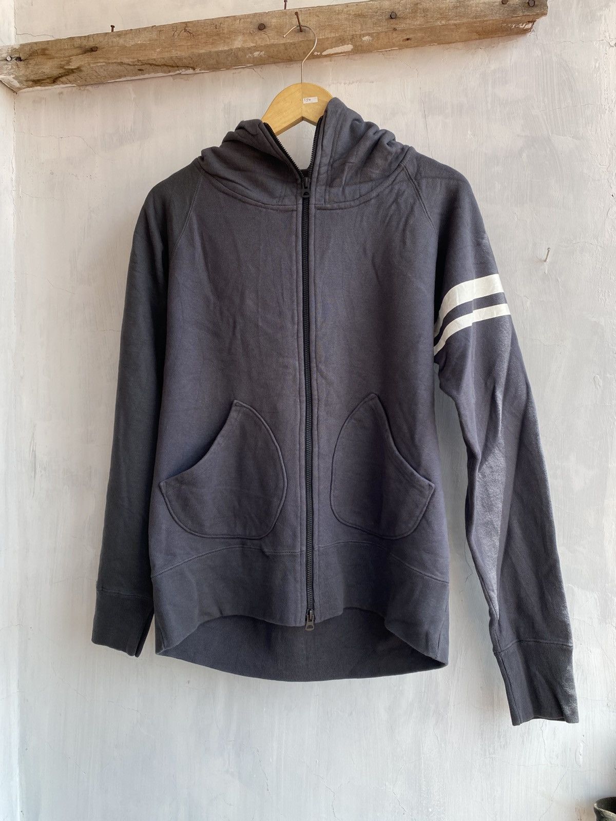 zip hoodie two bars