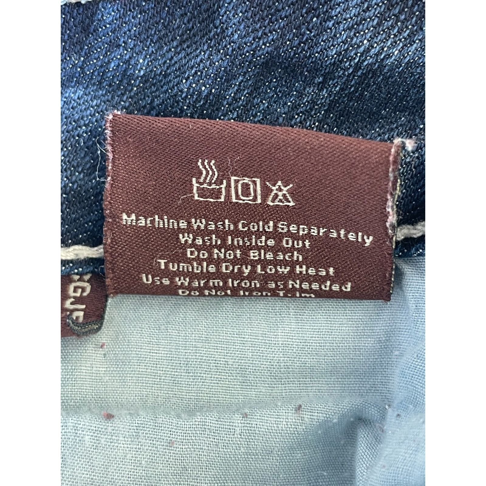 Other Cowgirl Up! ladies jeans, lightwash bedazzled 32/34 Size 32" / US 10 / IT 46 - 3 Thumbnail