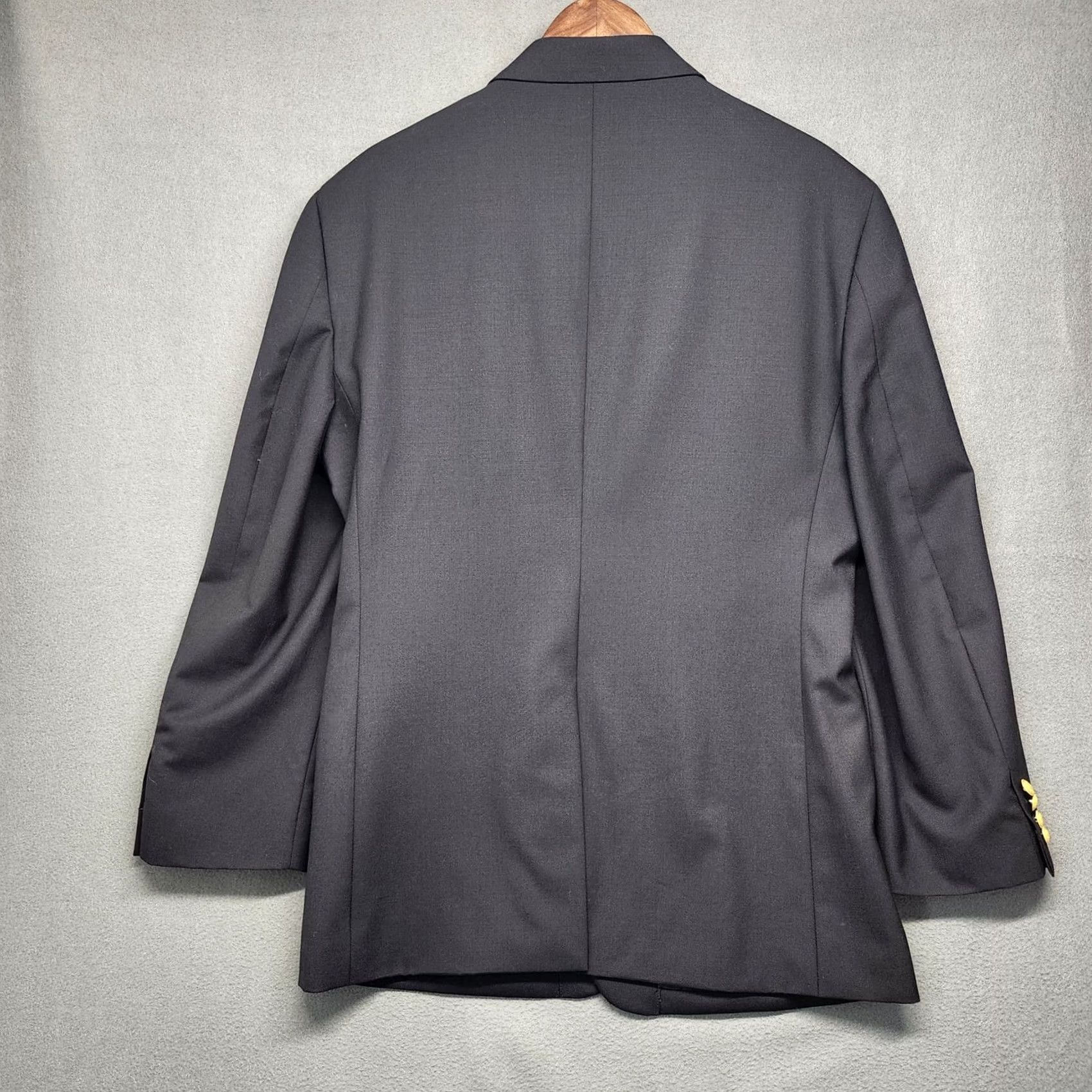 Jos. A. Bank Jos A Bank Blazer Mens 42R Navy Blue Gold Button Traditional Fit Sport Coat Wool Size 42R - 3 Thumbnail
