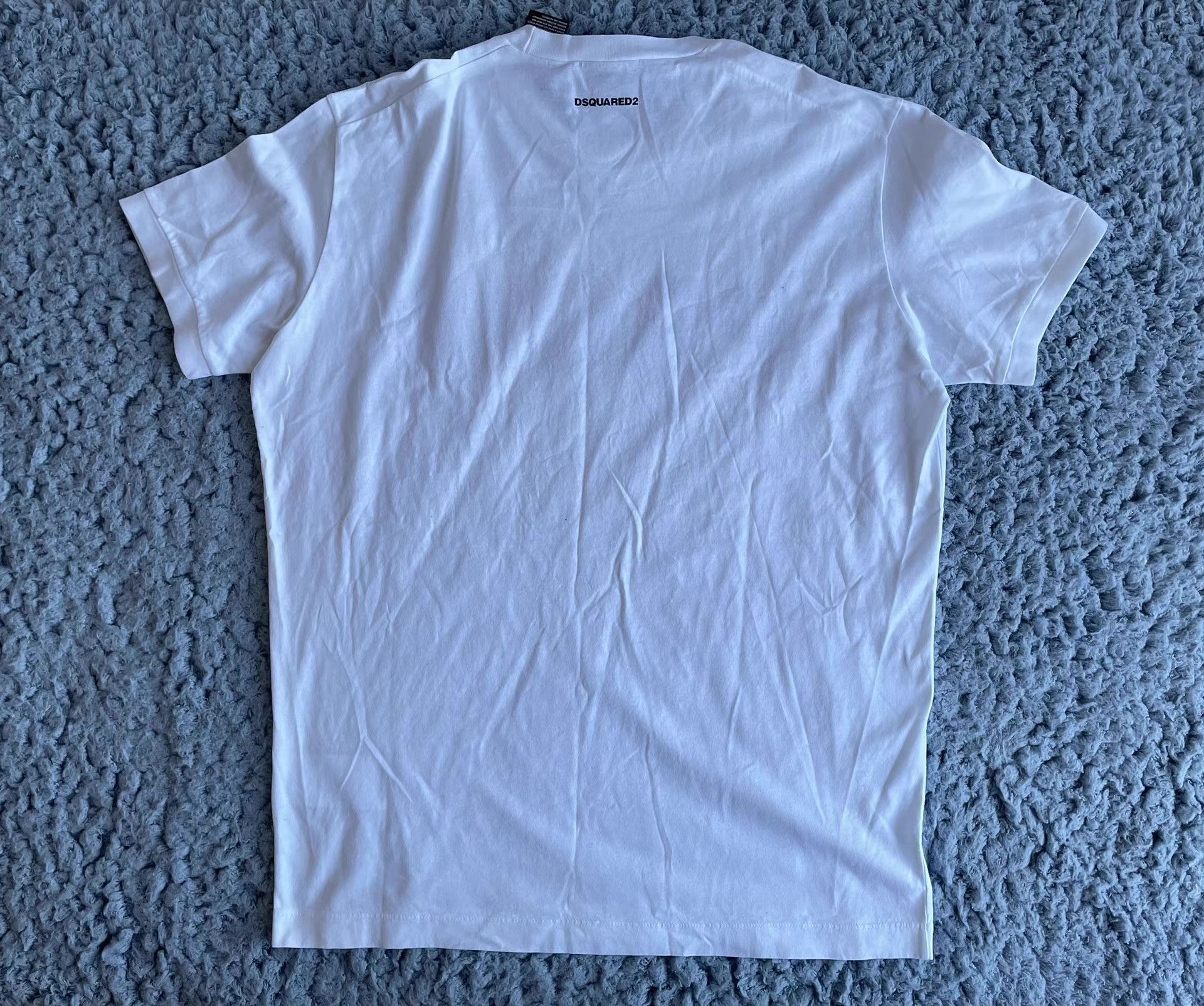 Dsquared2 Brand new DSquared2 D2 white short-sleeve T-shirt Size US XL / EU 56 / 4 - 3 Thumbnail