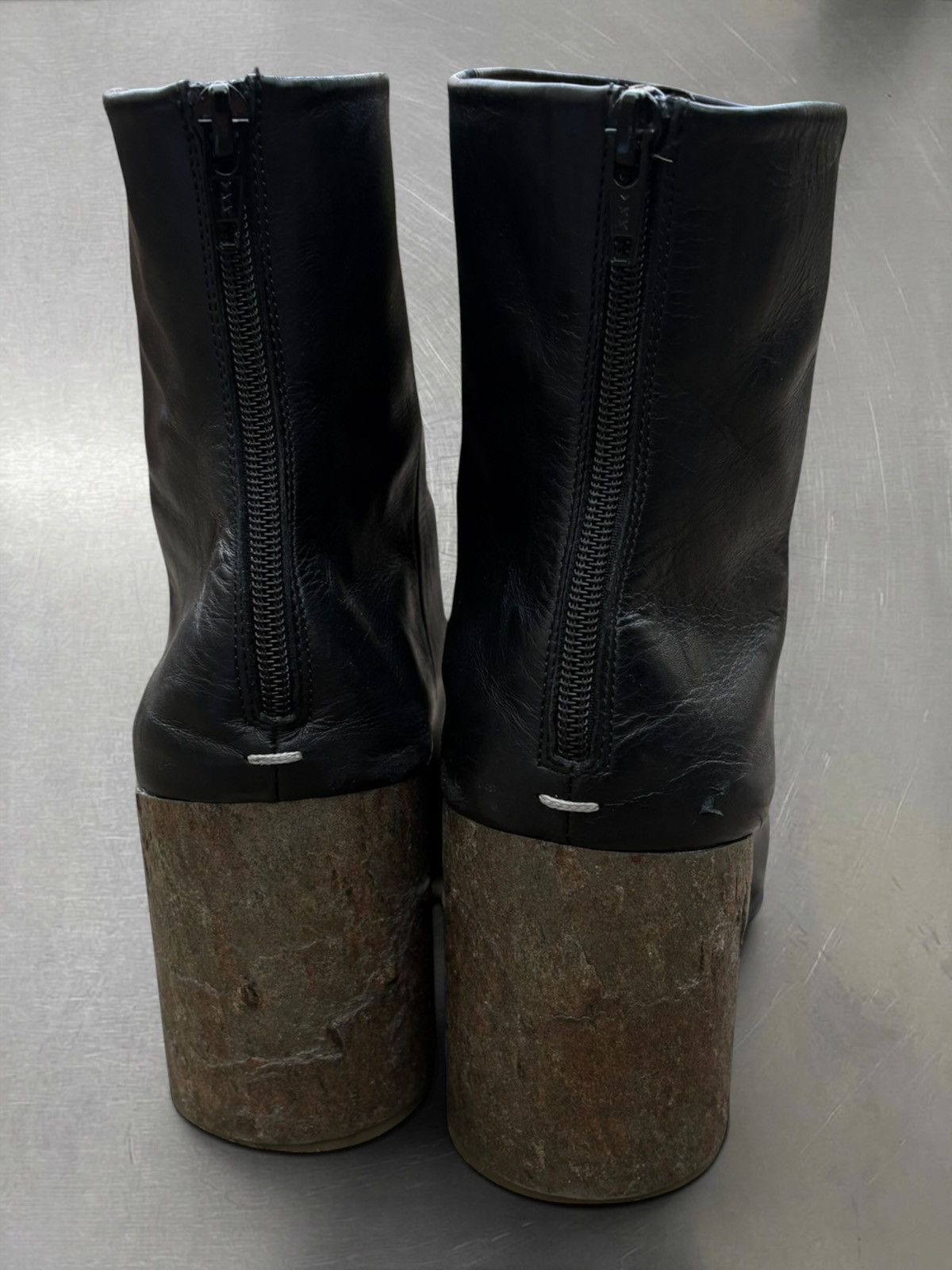 Maison Margiela Maison Margiela Leather Boots Black Textured Heel Size 37 Size US 7 / IT 37 - 7 Thumbnail