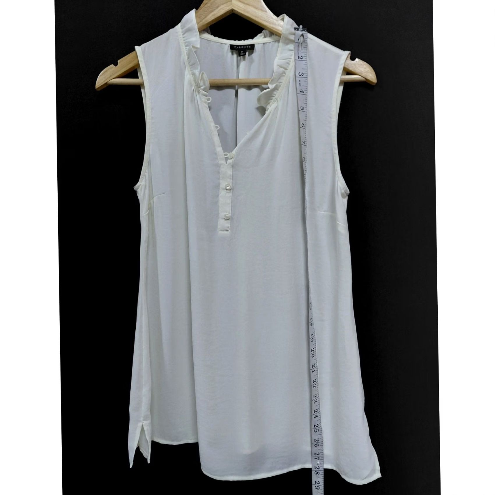 Talbots TALBOTS Sleeveless White Blouse Solid V-Neck Women M Shirt Blouse Sleeveless White Button V-Neck Casual Business Summer Spring Womens Size M Size M / US 6-8 / IT 42-44 - 8 Thumbnail