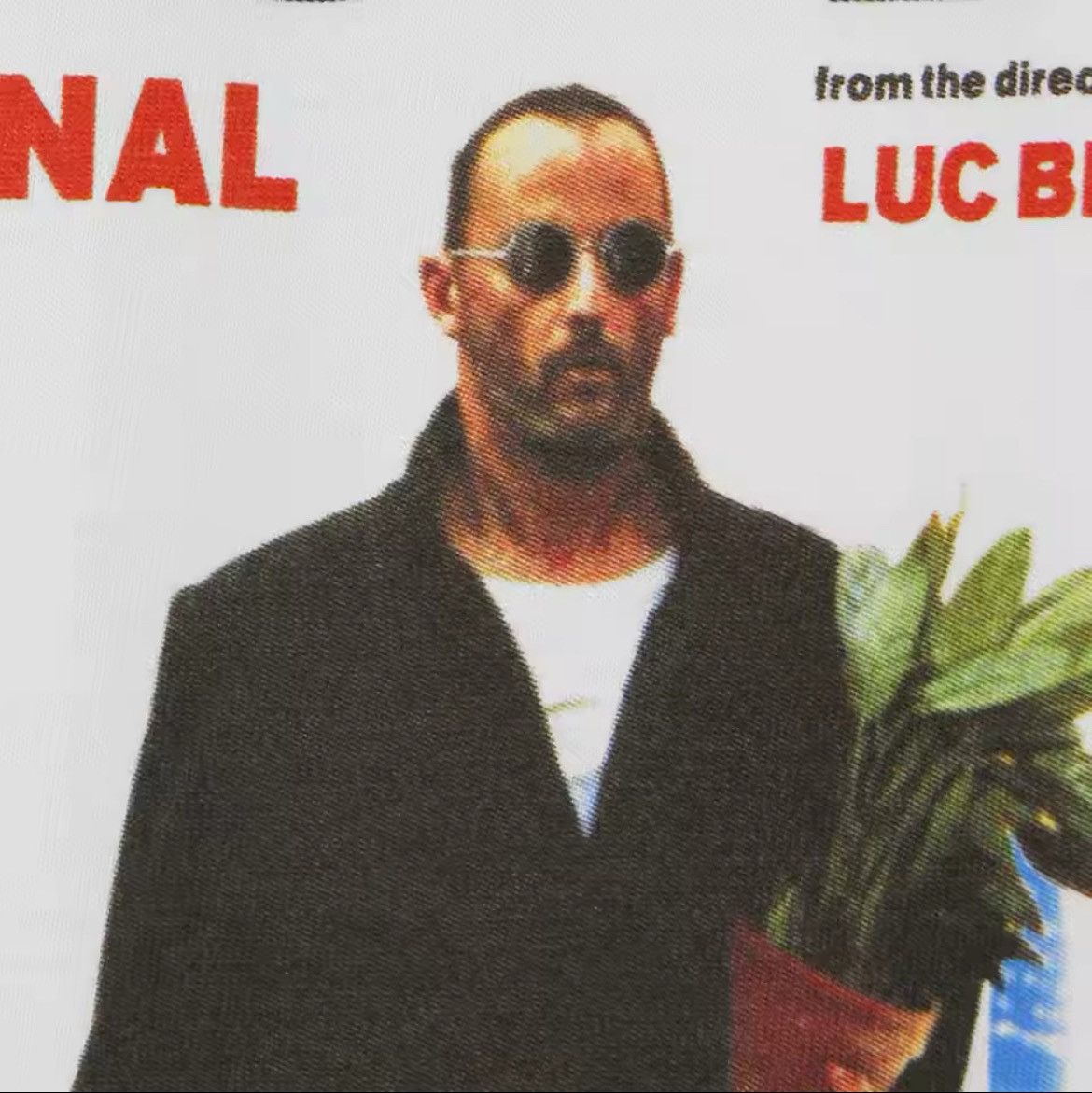 Japanese Brand × Vintage "Leon The Professional" Classic Movie Graphic Printed Tshirt Size US XXL / EU 58 / 5 - 4 Thumbnail
