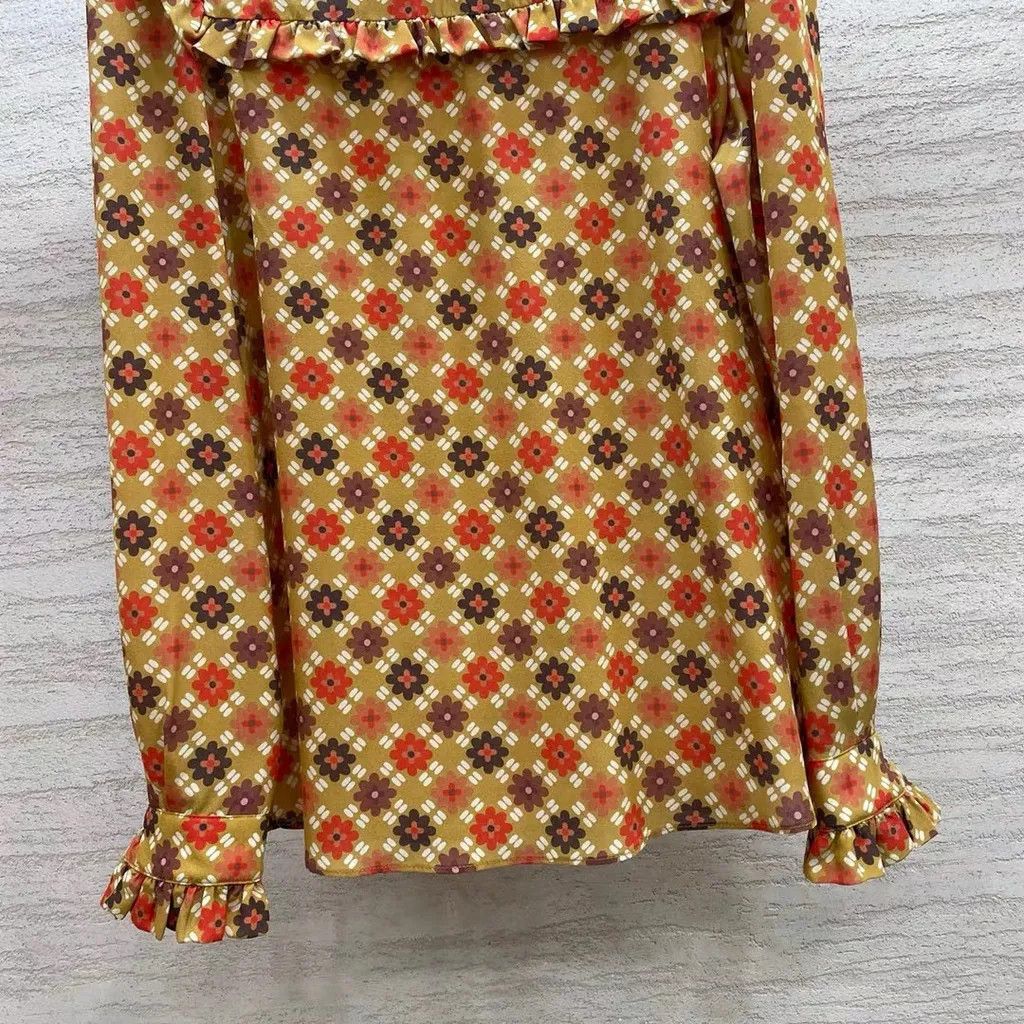 Saint Laurent Paris o1s1wg110924 Blouse in Multicolor Size M / US 6-8 / IT 42-44 - 4 Thumbnail