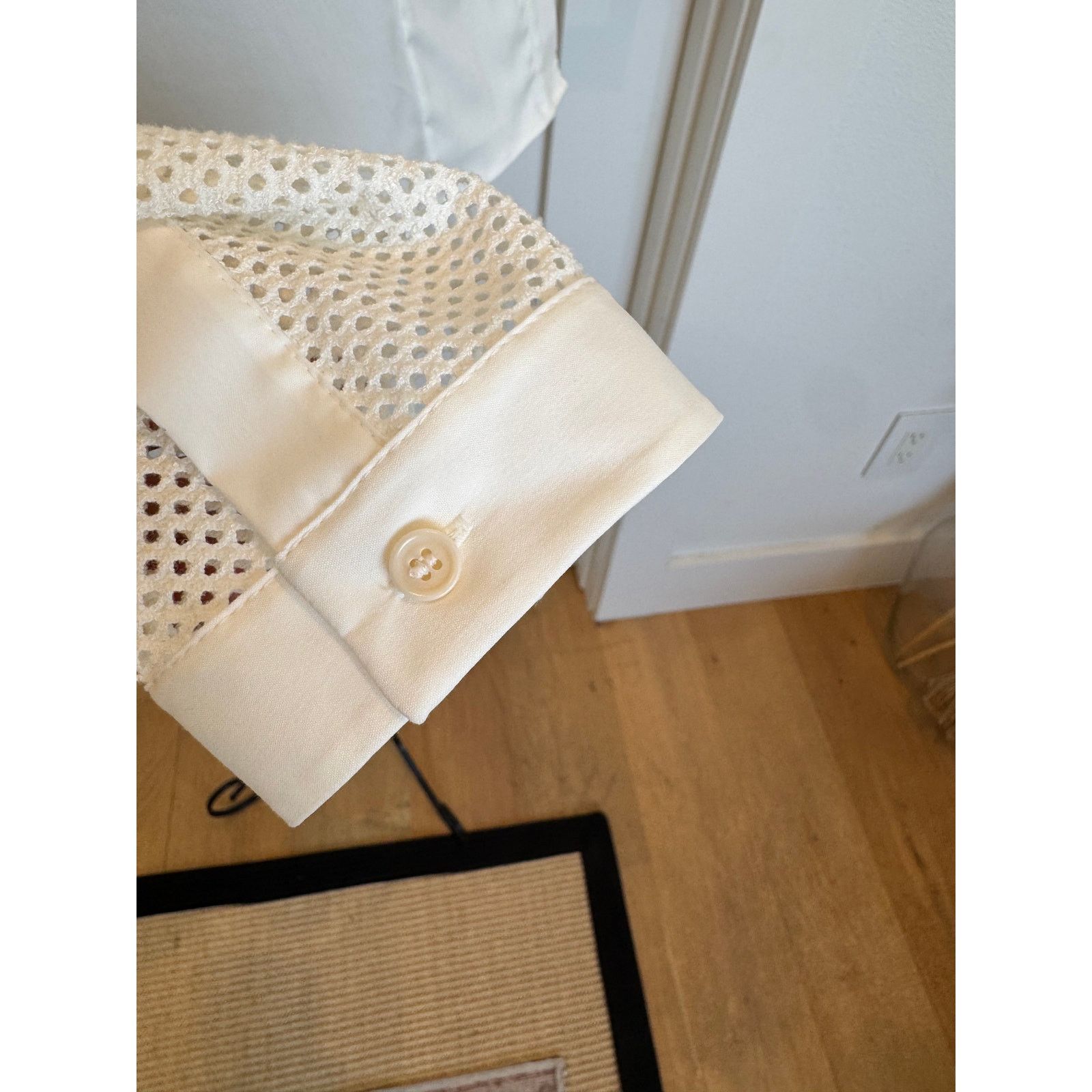 Akris Akris Punto White V-Neck Mesh Sleeve Button-Up Blouse Size L / US 10 / IT 46 - 6 Thumbnail
