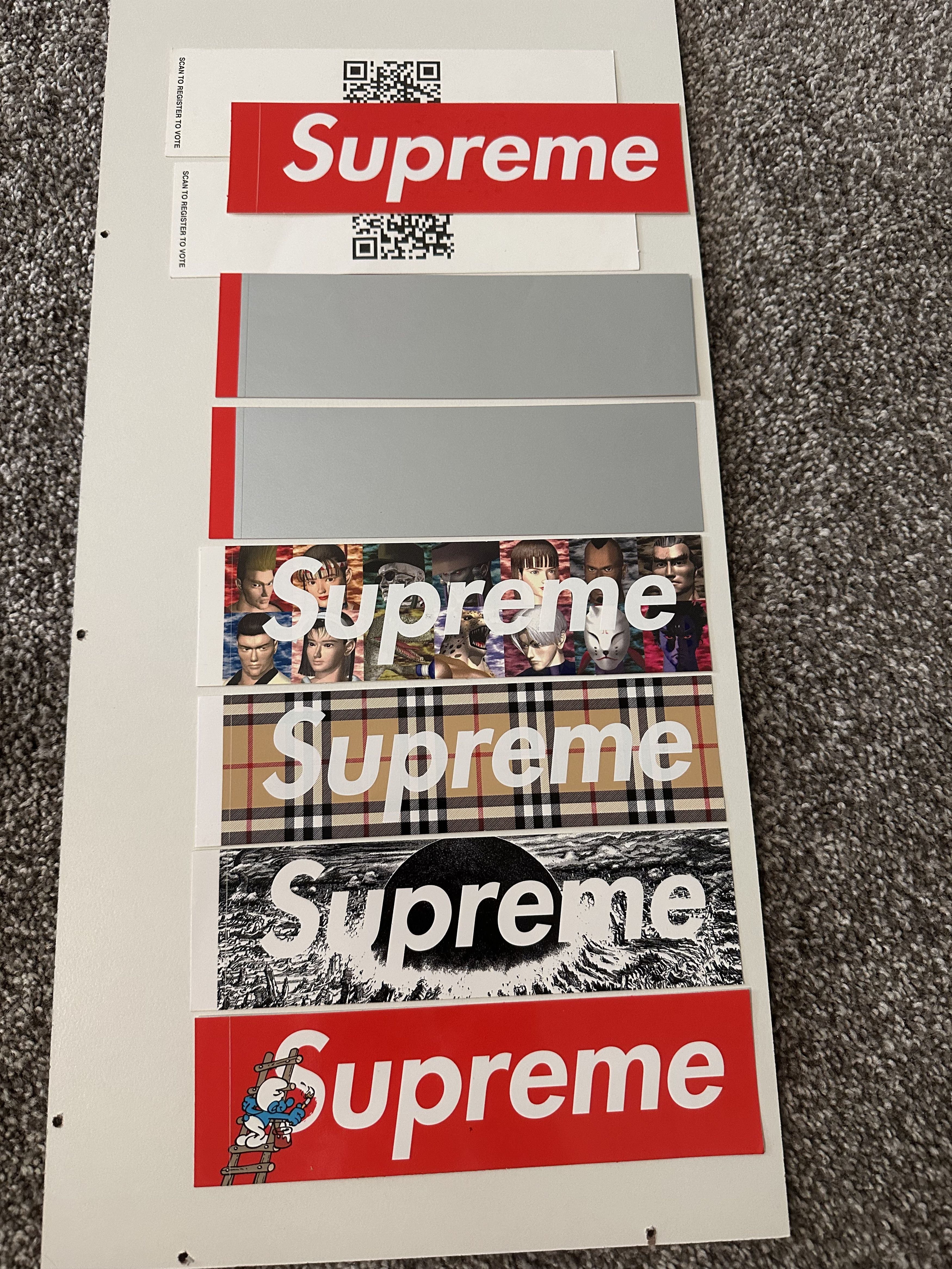 Supreme Assorted box logo stickers Size ONE SIZE - 1 Thumbnail