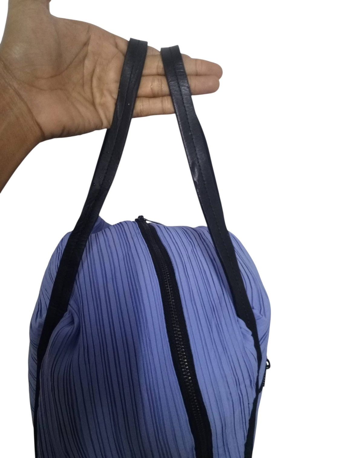 Pleats Please Issey Miyake 🔥Pleats Please Issey Miyake Bias Pleats Bag Size ONE SIZE - 3 Thumbnail