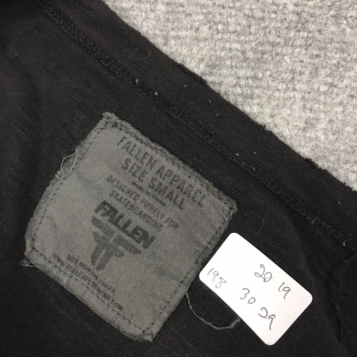 If Six Was Nine × Japanese Brand FALLEN DISTRESS DESIGN LONG SLEEVE TSHIRT BUTTON STYLE Size US S / EU 44-46 / 1 - 9 Thumbnail