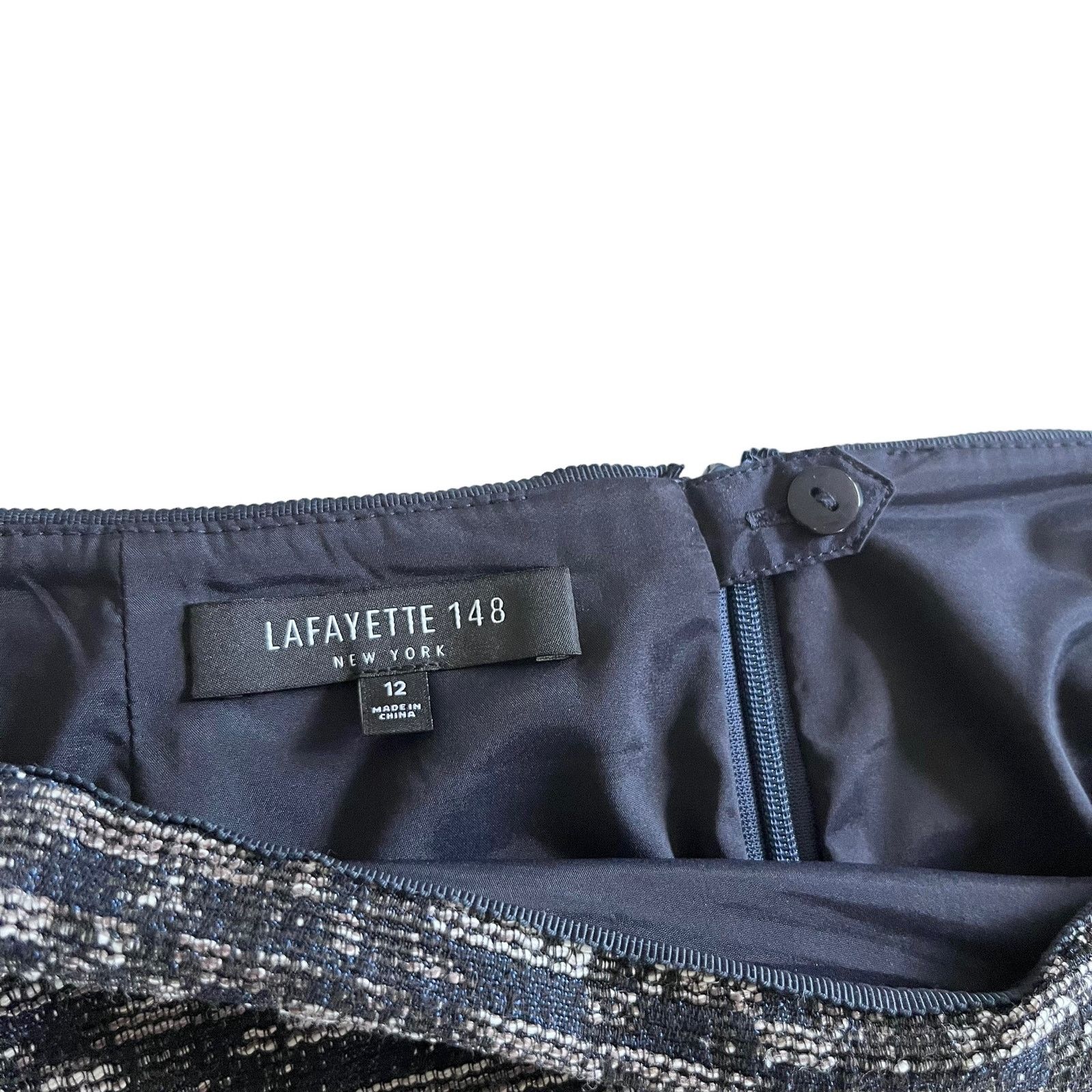 Lafayette 148 Lafayette 148 New York Classic Pencil Straight Skirt Size 34" / US 12 / IT 48 - 3 Thumbnail