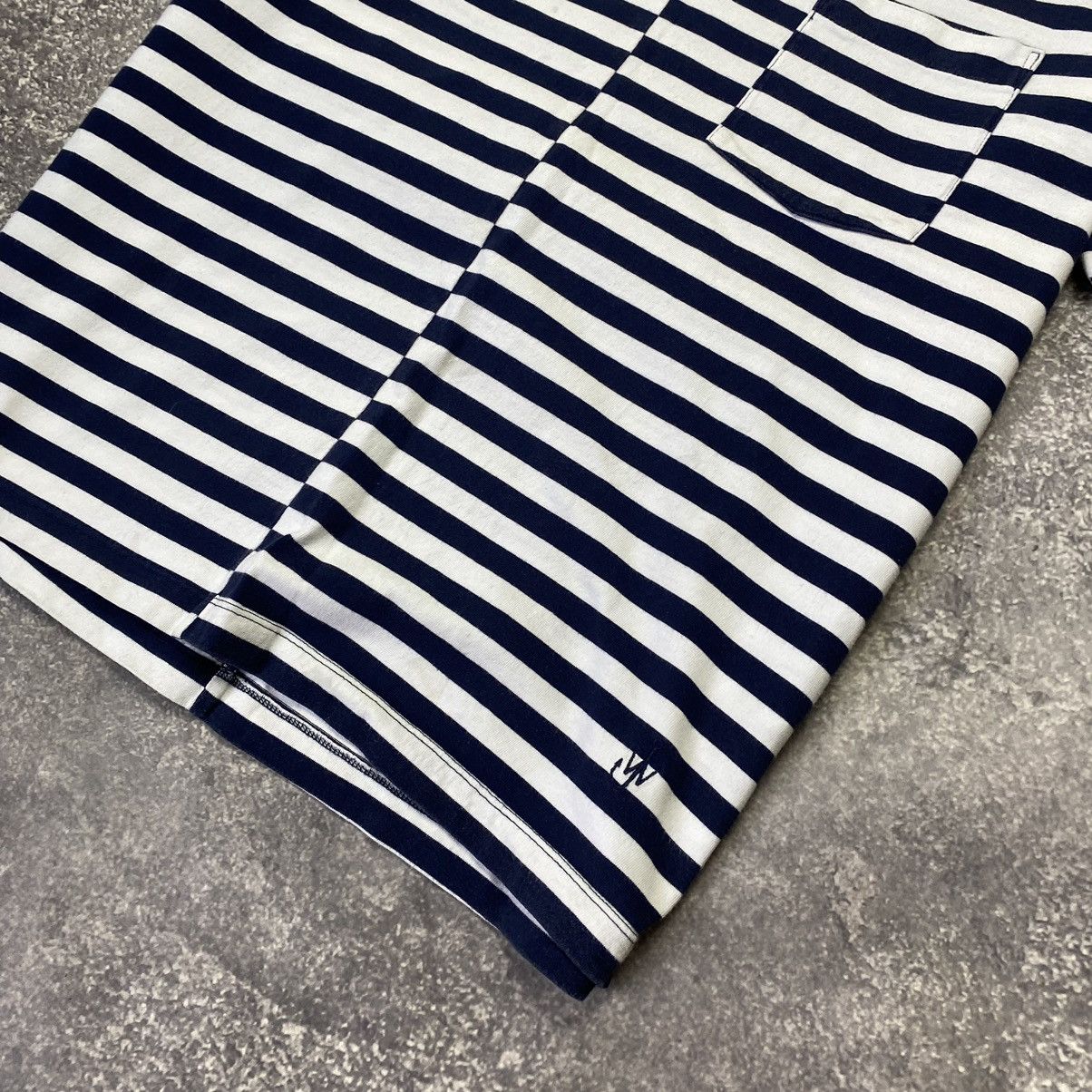 JW Anderson × Uniqlo Men’s Uniqlo x J.W. Anderson small logo designer tee Size US M / EU 48-50 / 2 - 3 Thumbnail