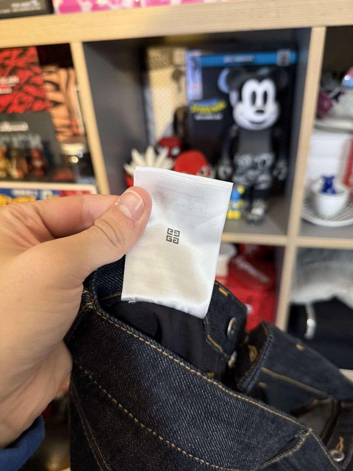 Givenchy Givenchy Classic 5-Pocket Raw Denim Jeans Size US 31 - 7 Thumbnail
