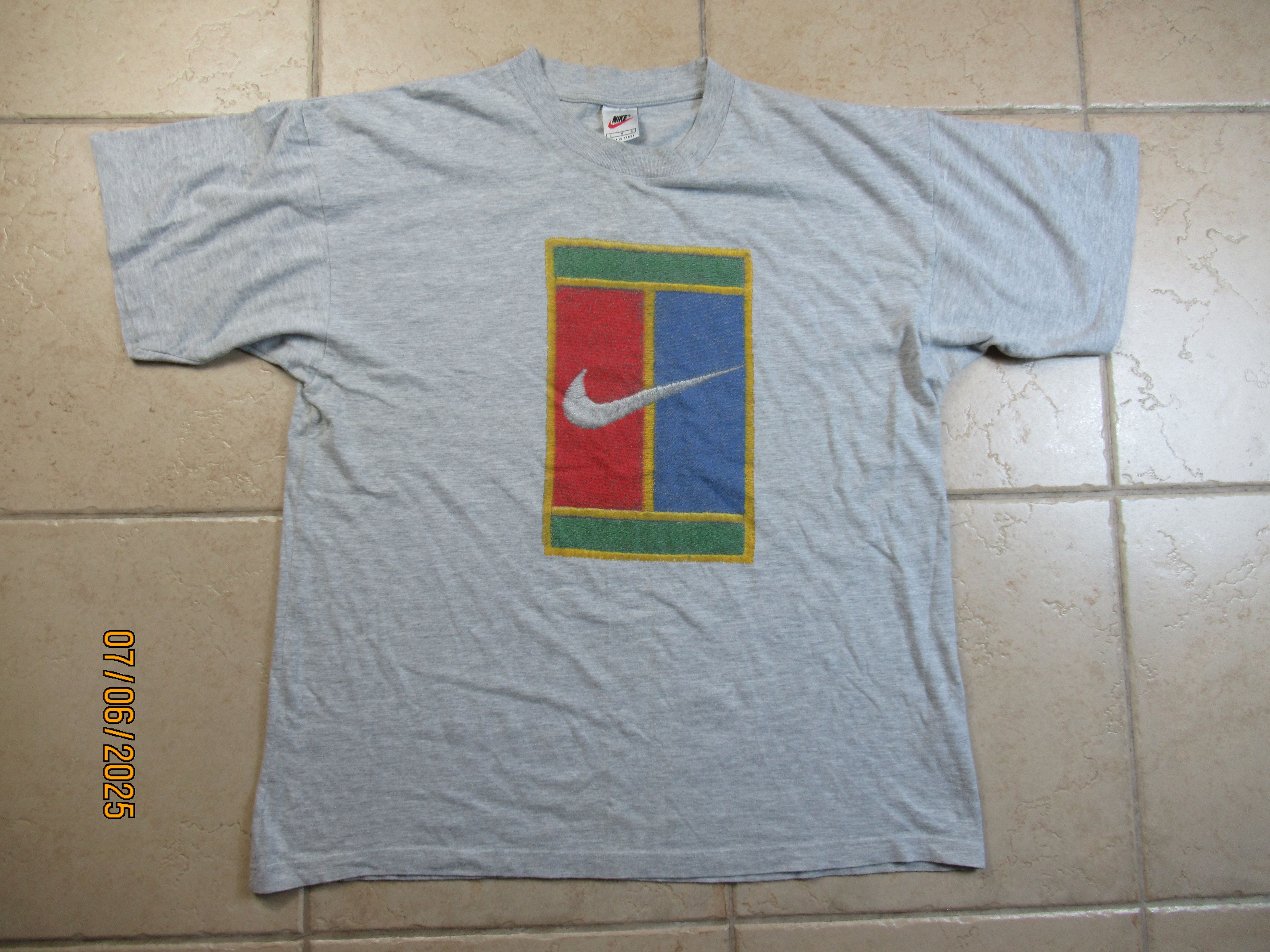 Nike Nike grey t-shirt Size US L / EU 52-54 / 3 - 1 Thumbnail