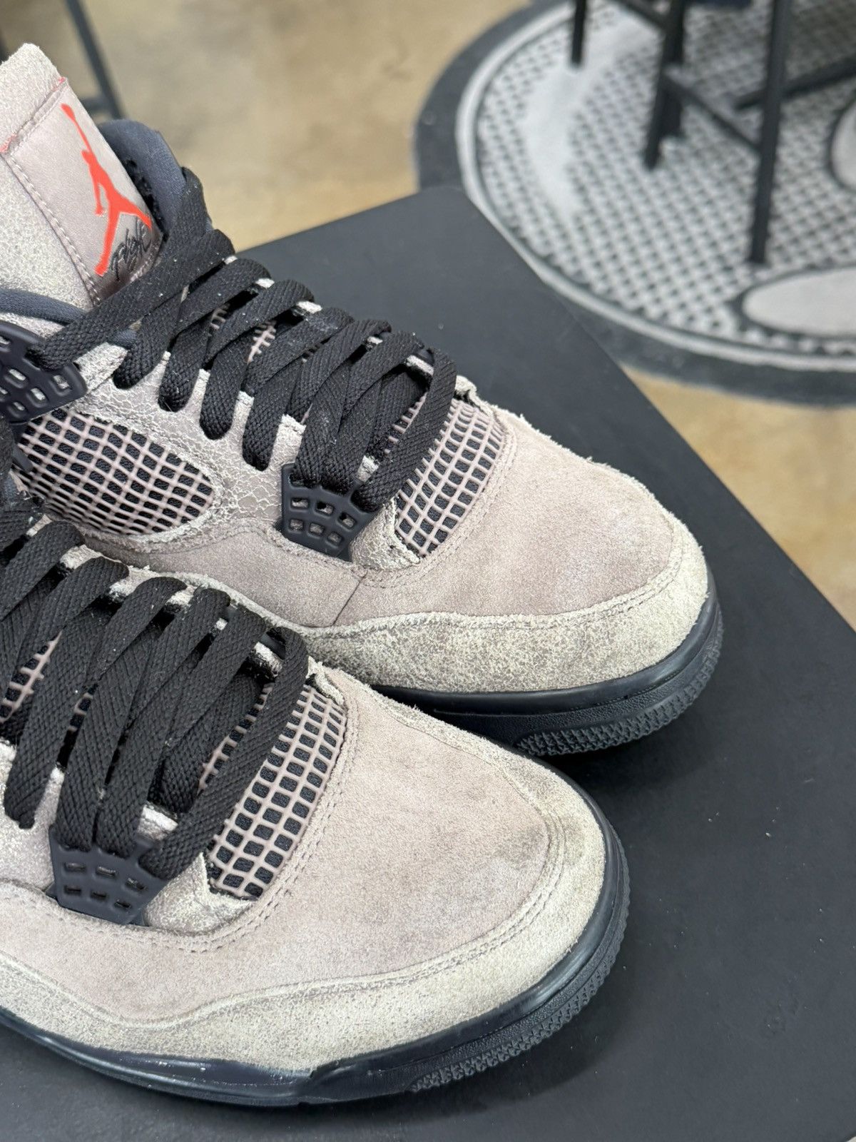 Jordan Brand Air Jordan 4 Taupe Haze Size 11 (2021) Size US 11 / EU 44 - 8 Thumbnail