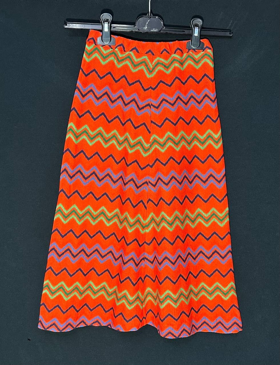 Missoni × Vintage MISSONI vintage Zigzag Pattern Flare Skirt red waves Size 22" - 1 Thumbnail