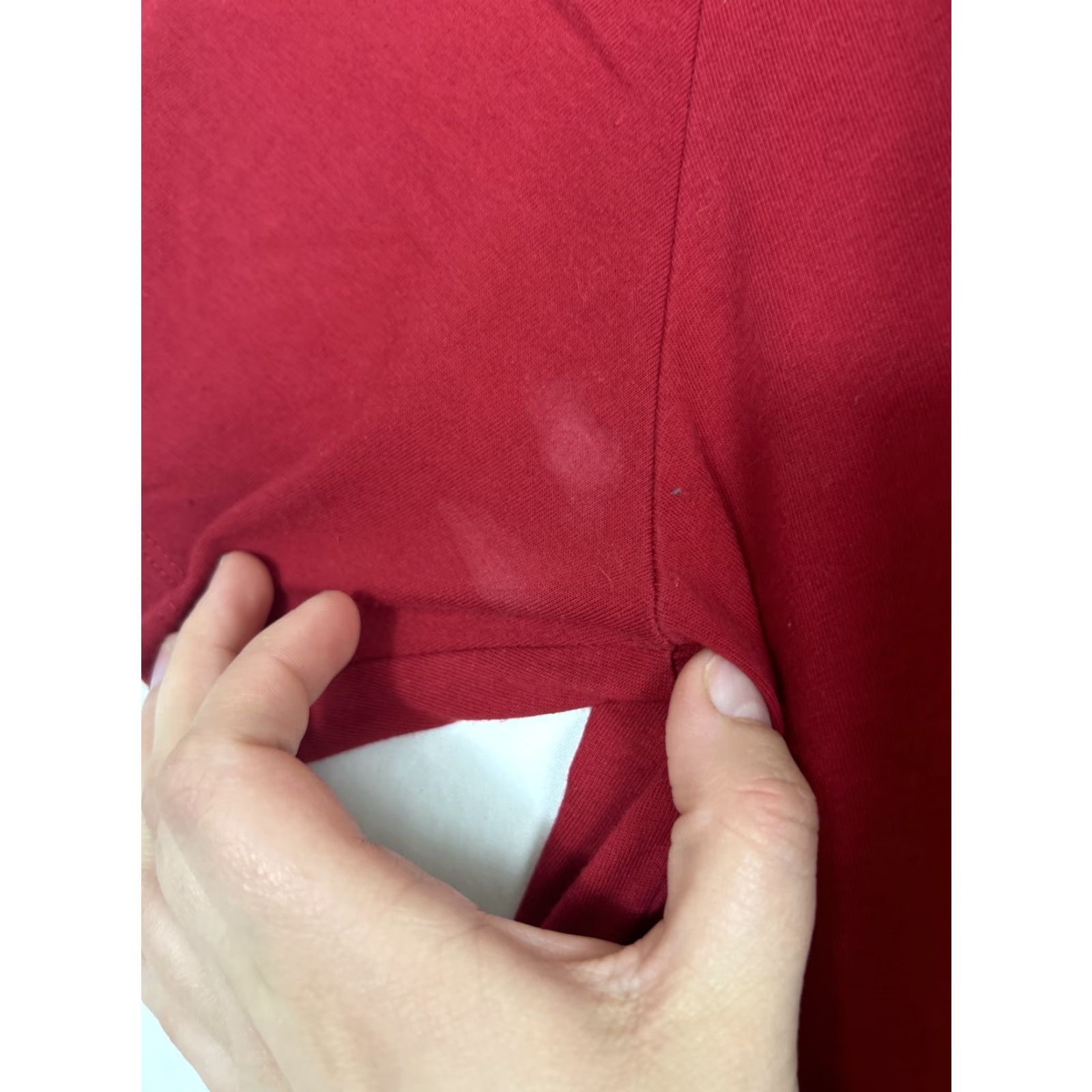 Nike VINTAGE NIKE AIR JORDAN 31 MODERN WING RETRO GYM RED SHIRT XXL GYM RED BLACK BRED T-Shirt Mens Graphic Tee Jordan 80s 90s Size US XXL / EU 58 / 5 - 6 Thumbnail
