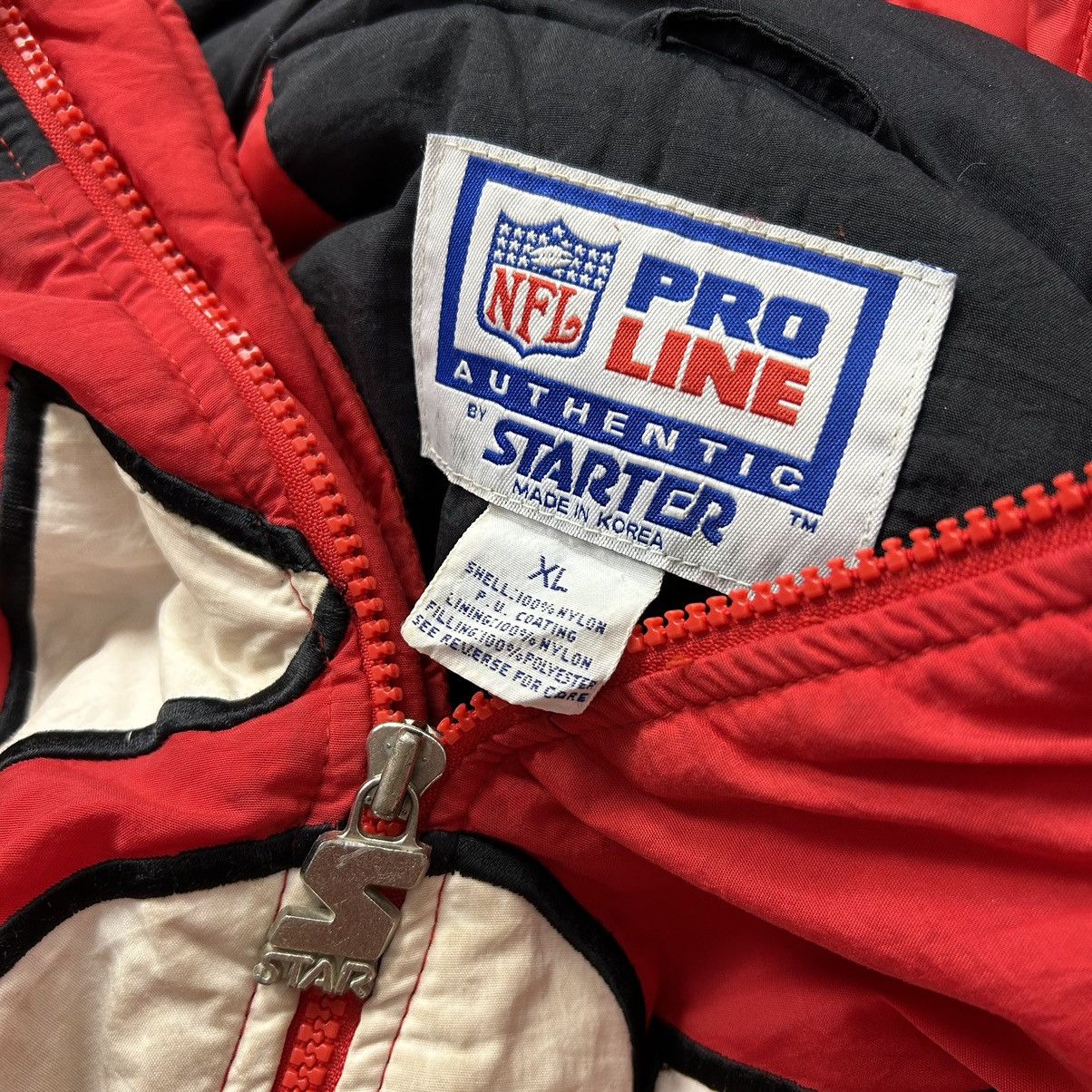 NFL × Starter × Vintage VTG 90s SAN FRANCISCO 49ERS BIG LOGO PUFFER JACKET HOODIE Size US XL / EU 56 / 4 - 8 Thumbnail