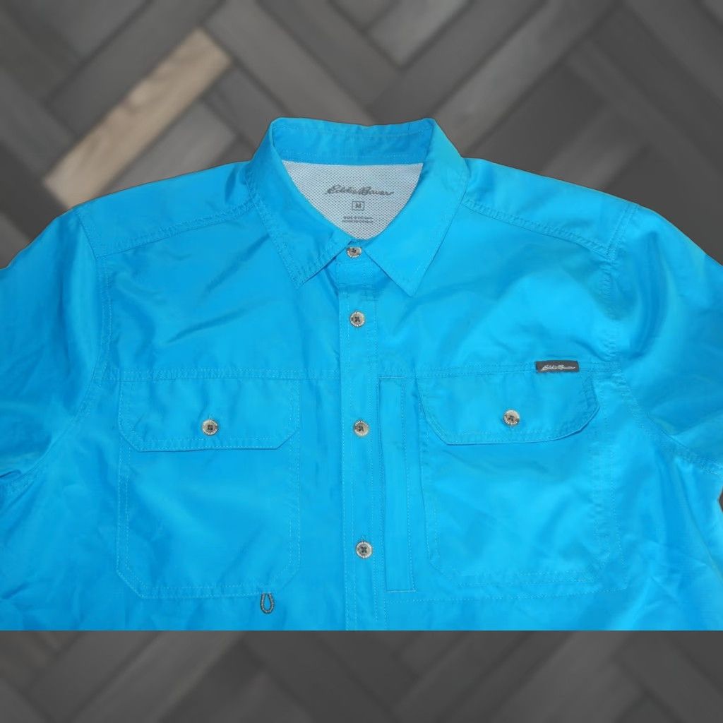 Eddie Bauer Eddie Bauer Men's Vented Button-Front Shirt Size M Size US M / EU 48-50 / 2 - 1 Thumbnail