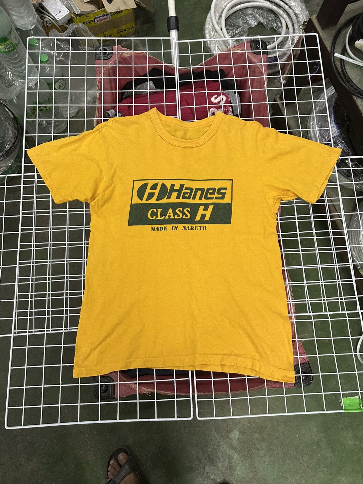 Vintage Vintage Hanes Class H Made in Naruto Tee Size US M / EU 48-50 / 2 - 1 Thumbnail