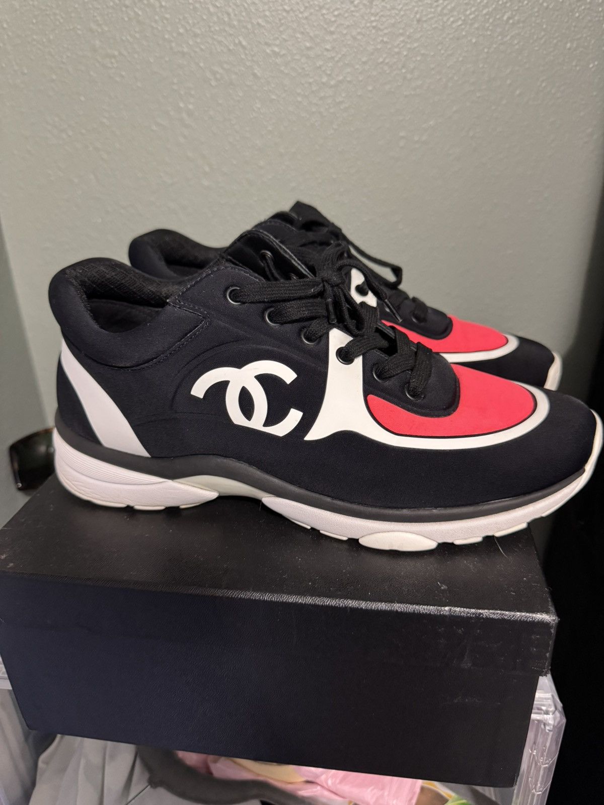 Chanel Chanel InterlockingDouble C Sneakers Size US 9 / IT 39 - 2 Thumbnail
