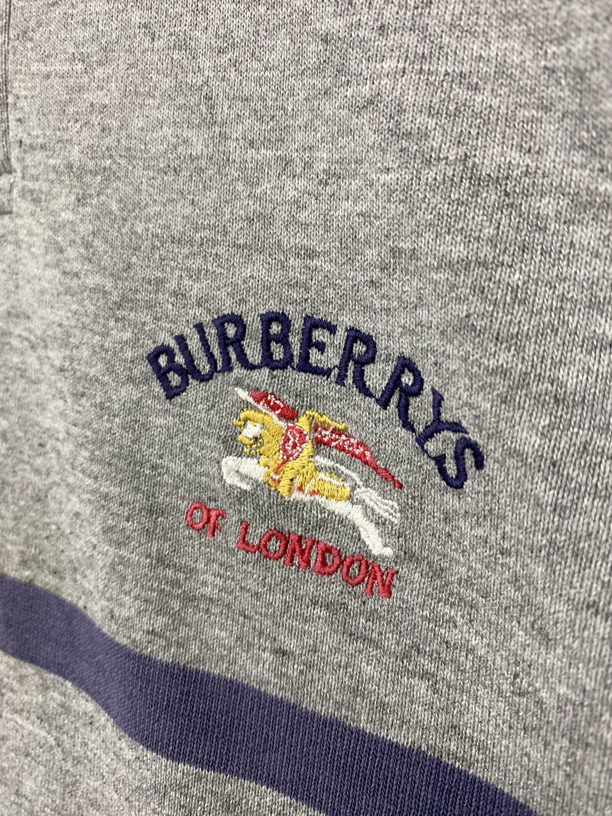 Burberry VINTAGE BURBERRYS OF LONDON POLO RUGBY (MADE IN ENGLAND) Size US M / EU 48-50 / 2 - 7 Thumbnail
