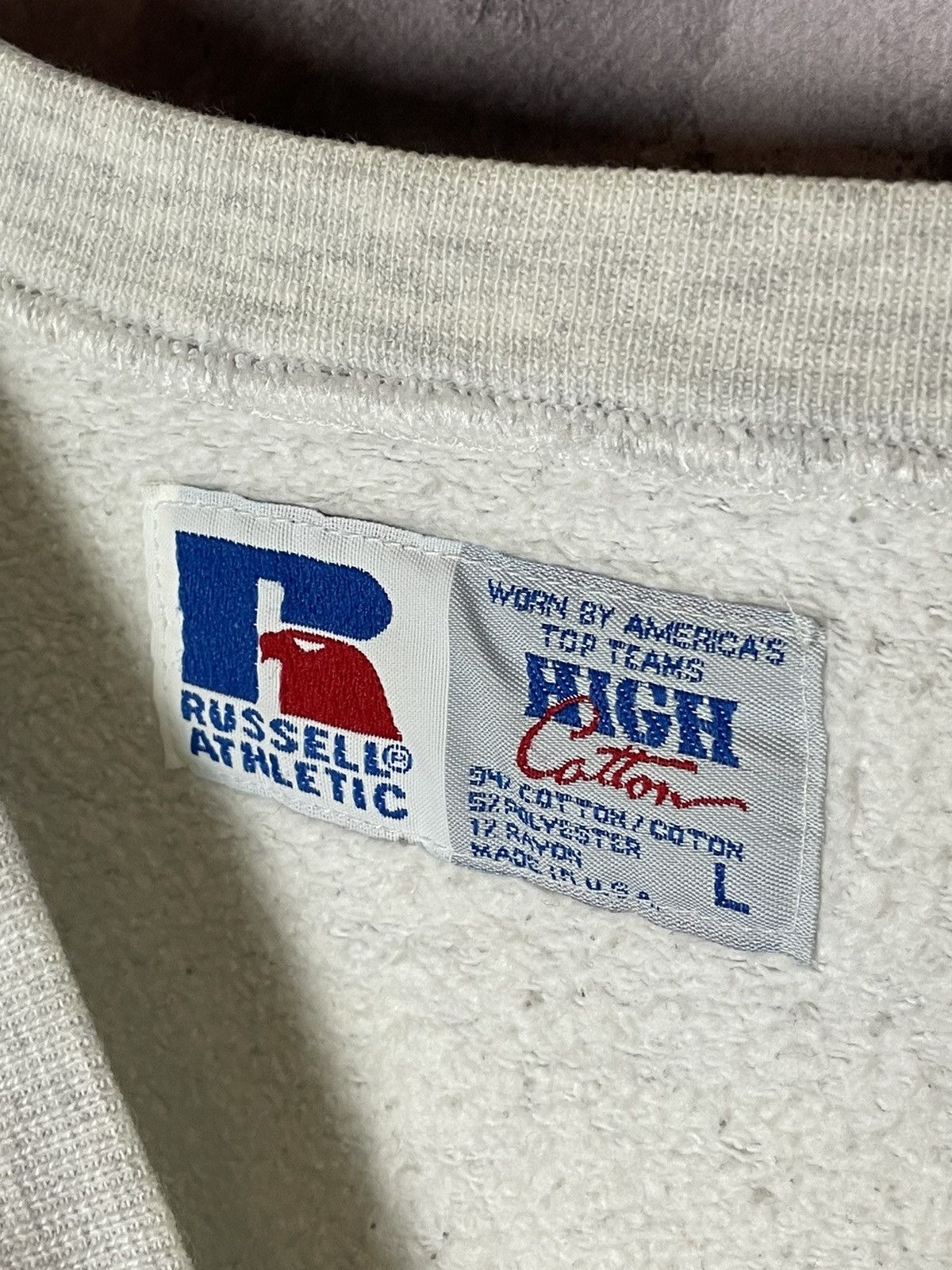Russell Athletic × Vintage Faded Distressed Vintage Russell Athletic Grey T-Shirt sweat Size US L / EU 52-54 / 3 - 9 Thumbnail