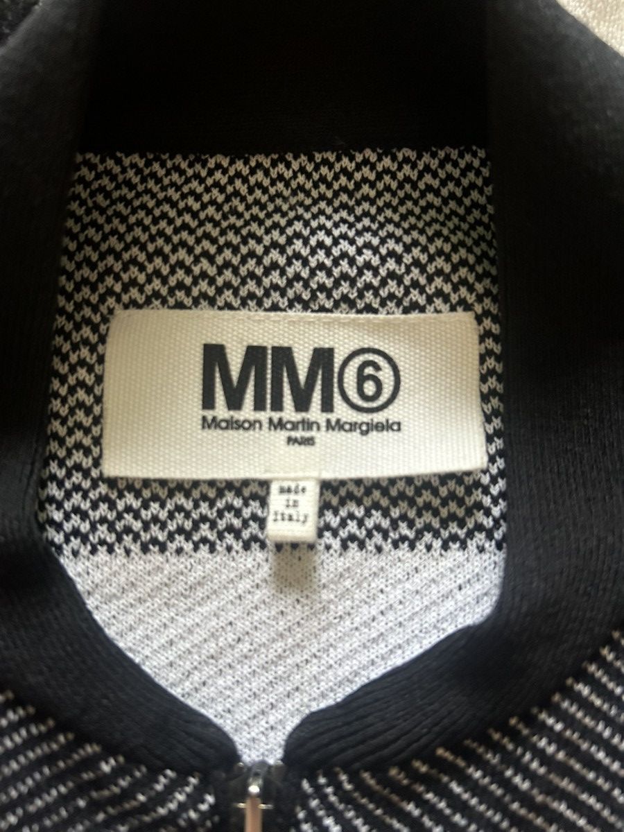 MM6 Silver and black MM6 mesh sweater Size US S / EU 44-46 / 1 - 3 Thumbnail