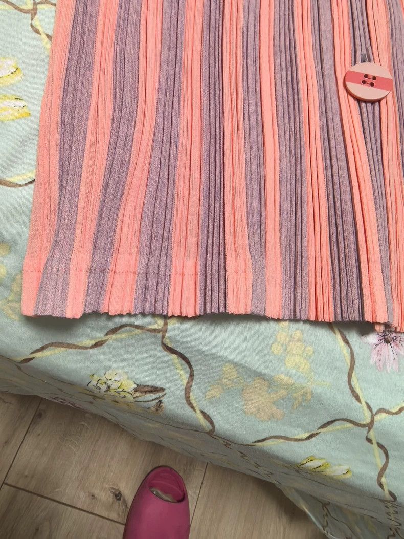 Issey Miyake Issey Miyake size:3 Pink and purple striped cardigan Size S / US 4 / IT 40 - 5 Thumbnail