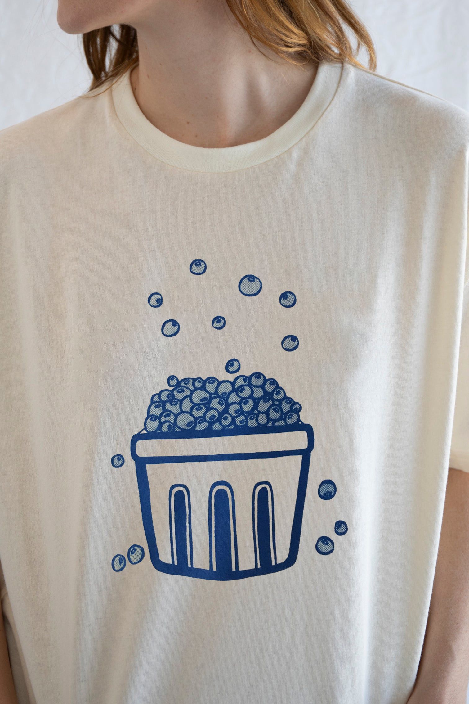 Designer × The Unbranded Brand Blueberry T-Shirt, Fruit Shirt, Foodie Graphic Tee Size S / US 4 / IT 40 - 4 Thumbnail