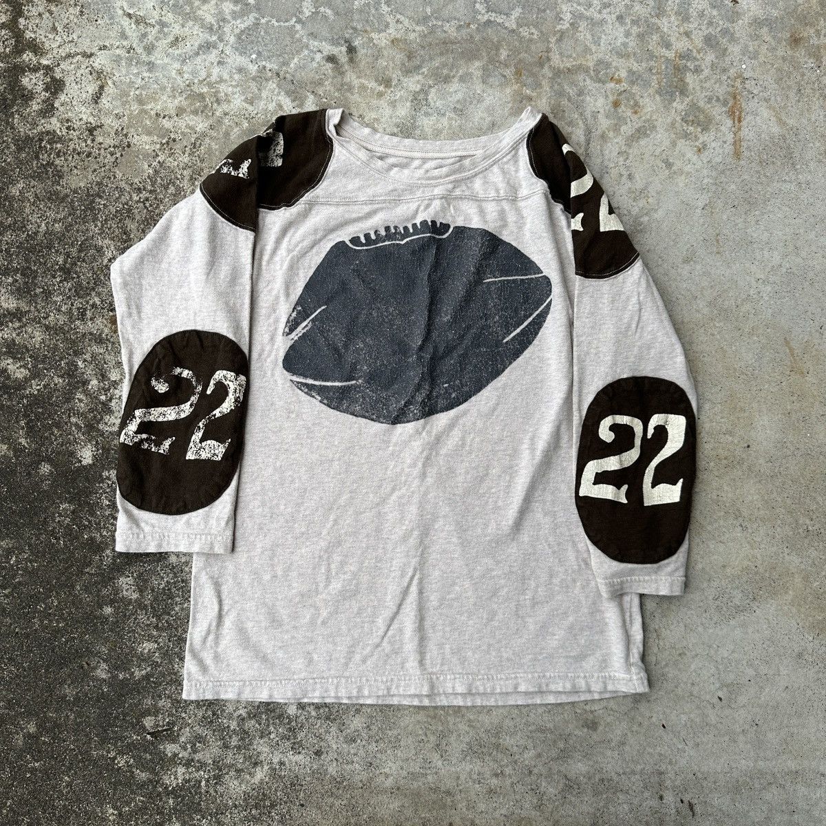 vintage kapital 22 design football tee