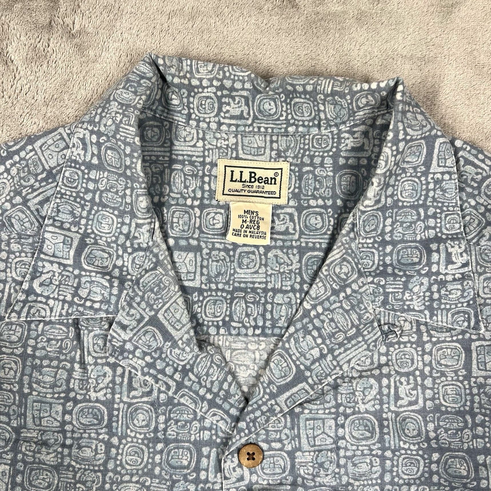 Vintage LL Bean Button Up Shirt Men's M Blue Mayan Pattern Short Sleeve Tribal Graphic Print Casual Travel Size US M / EU 48-50 / 2 - 7 Thumbnail