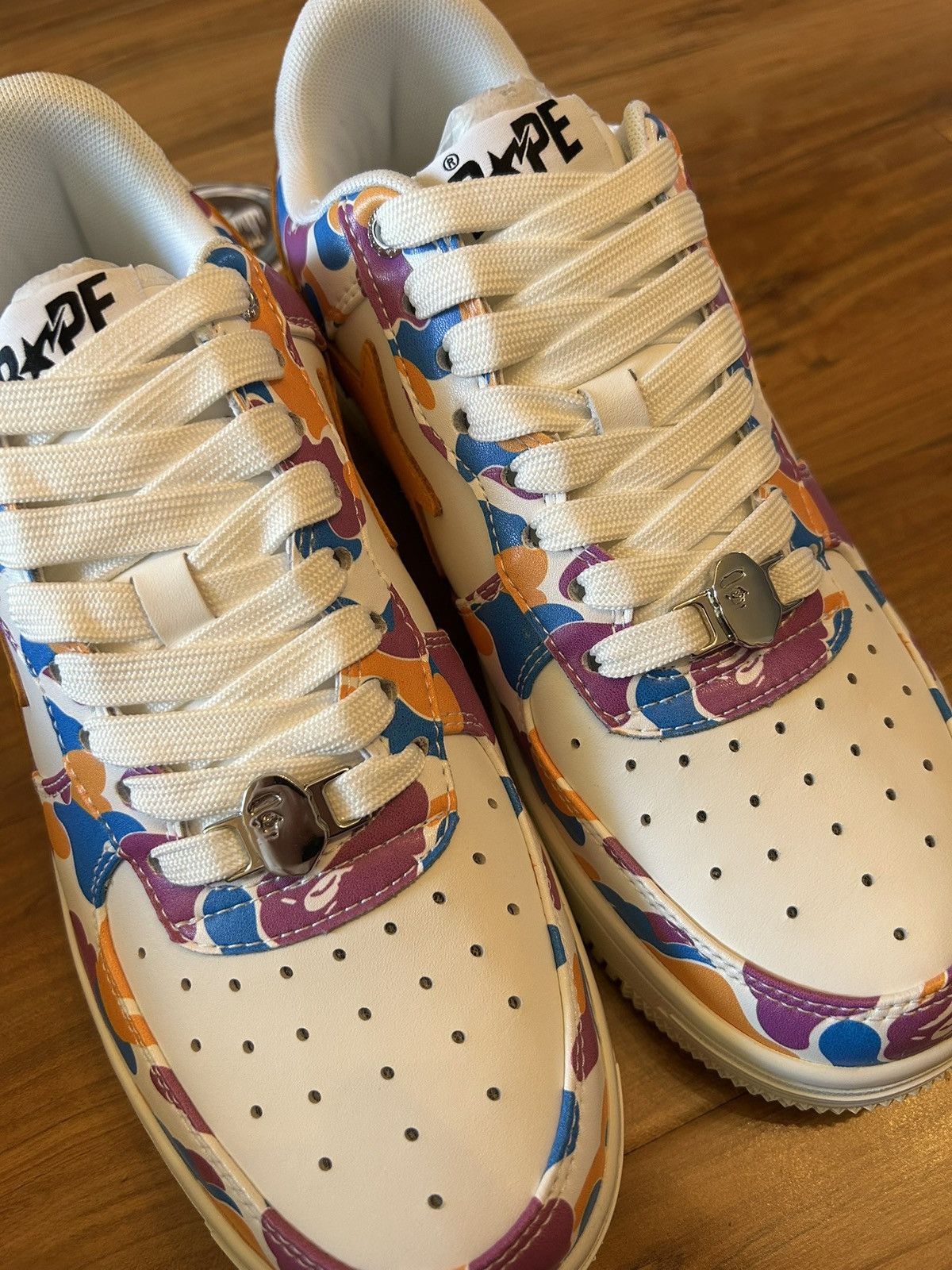 Bape NEW Bape Los Angeles Camo Bapestas Size US 8 / EU 41 - 9 Thumbnail