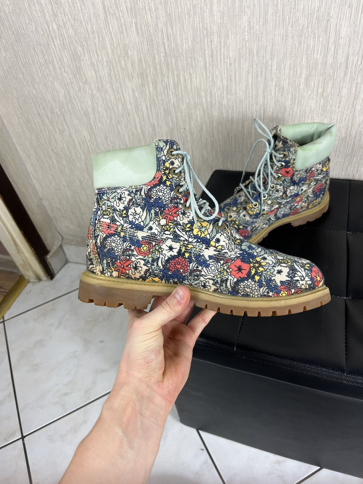 Timberland × Vintage Timberland floral boots shoes full all over print Size US 7.5 / IT 37.5 - 16 Thumbnail