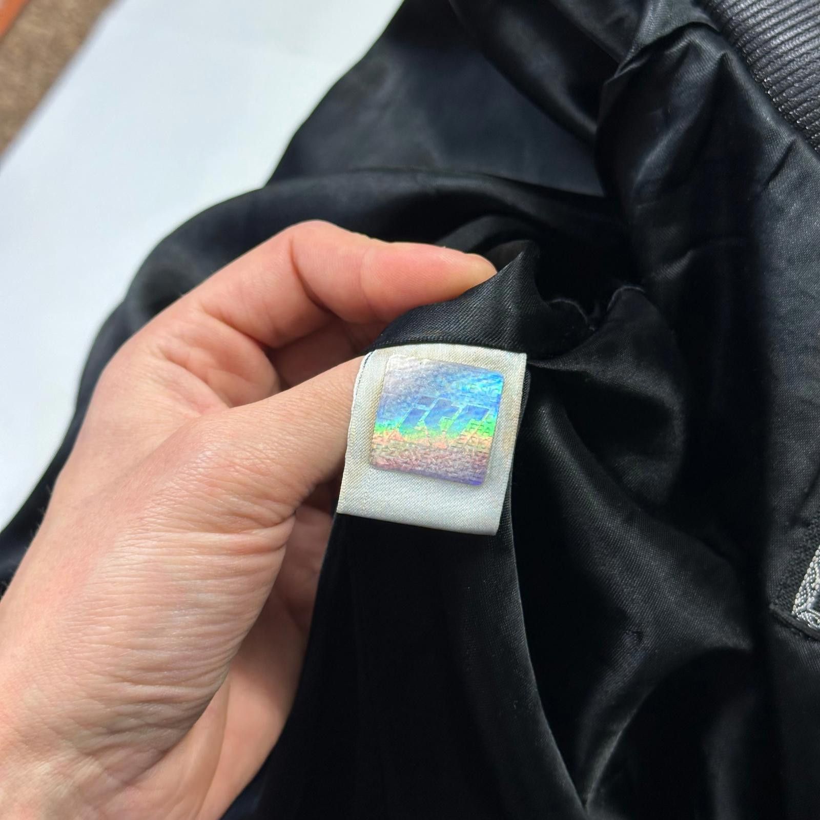 Versace Versace VJC 90’s Liquid Silk Ribbed Cropped Puffer - S/M Size M / US 6-8 / IT 42-44 - 10 Thumbnail