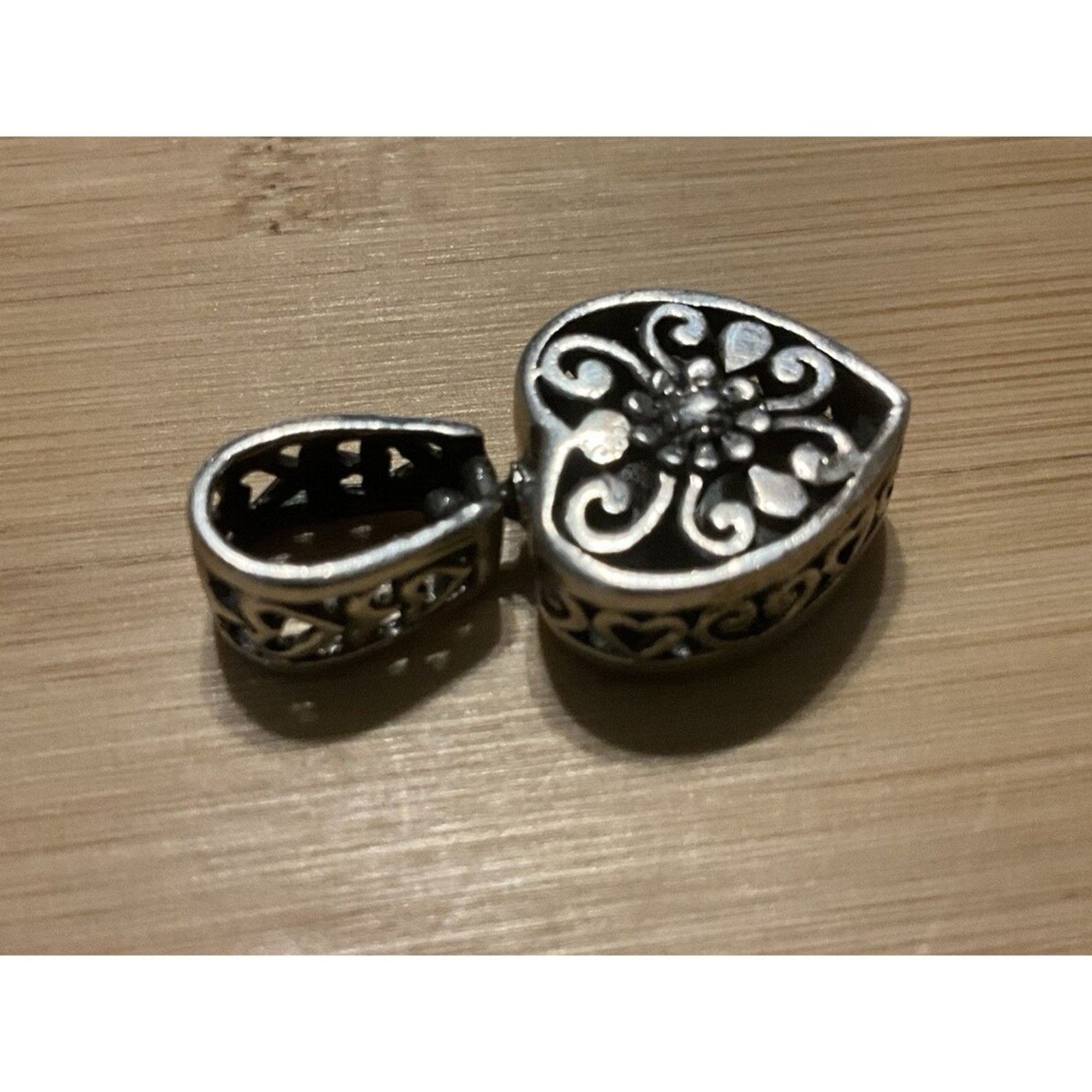 Other Double Sided Pendant MOP/Flower Ornate Articulated Size ONE SIZE - 3 Thumbnail