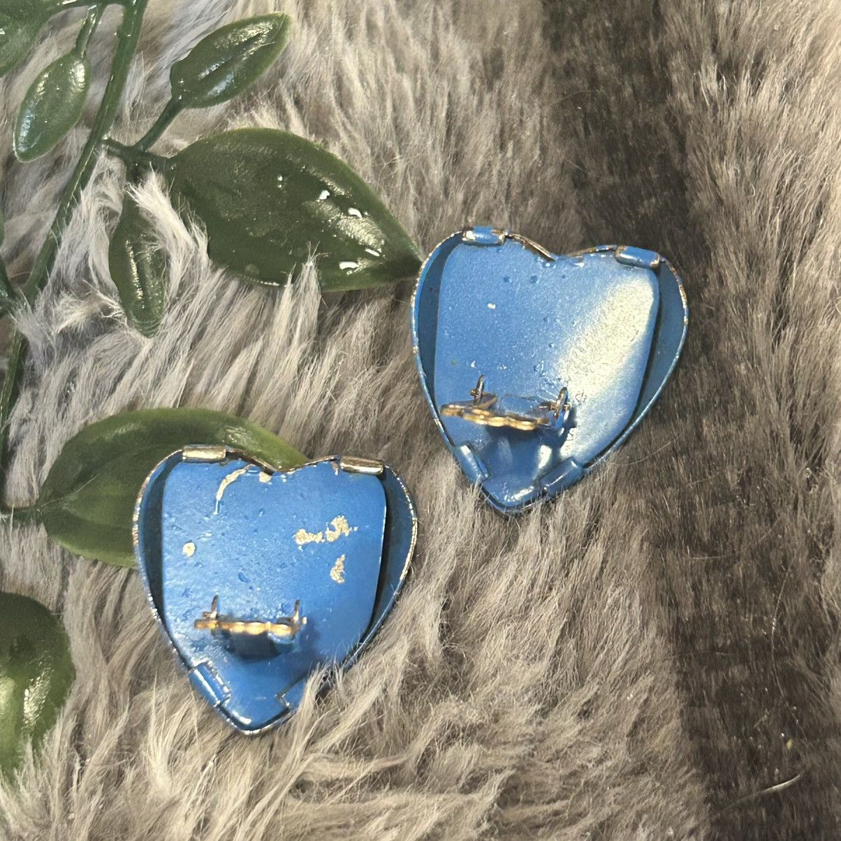 Vintage Vintage 70s-80s blue painted heart clip on earrings Size ONE SIZE - 2 Thumbnail