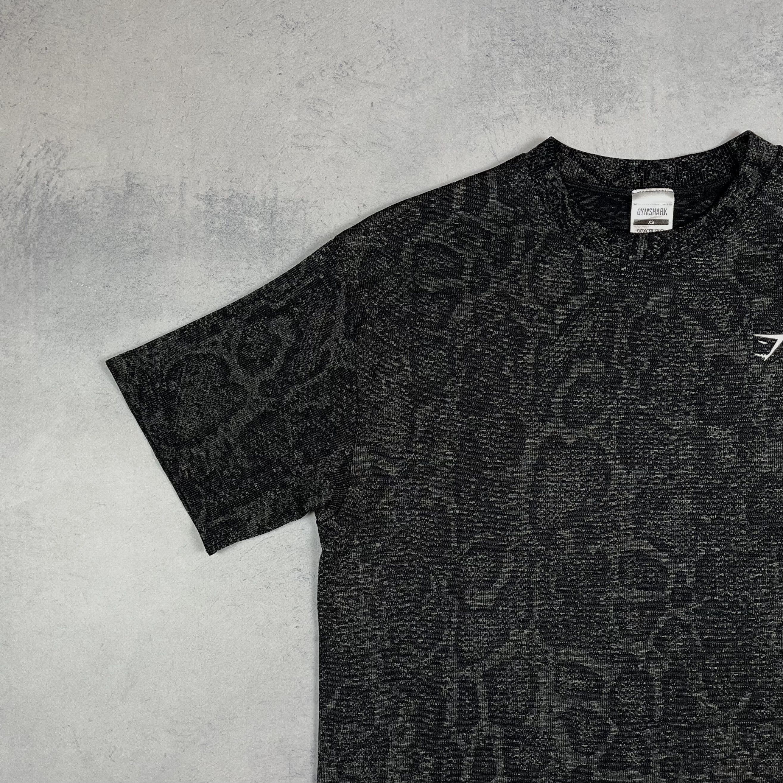Gymshark Gymshark Textured Snakeskin Pettern T Shirt Size US XS / EU 42 / 0 - 6 Thumbnail