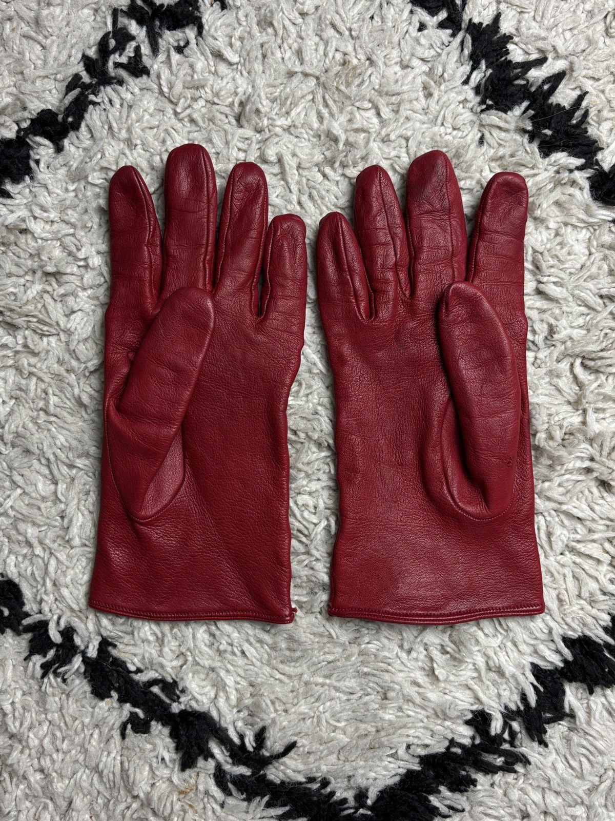 Burberry Burberry London Red Leather Vintage Gloves Size ONE SIZE - 3 Thumbnail