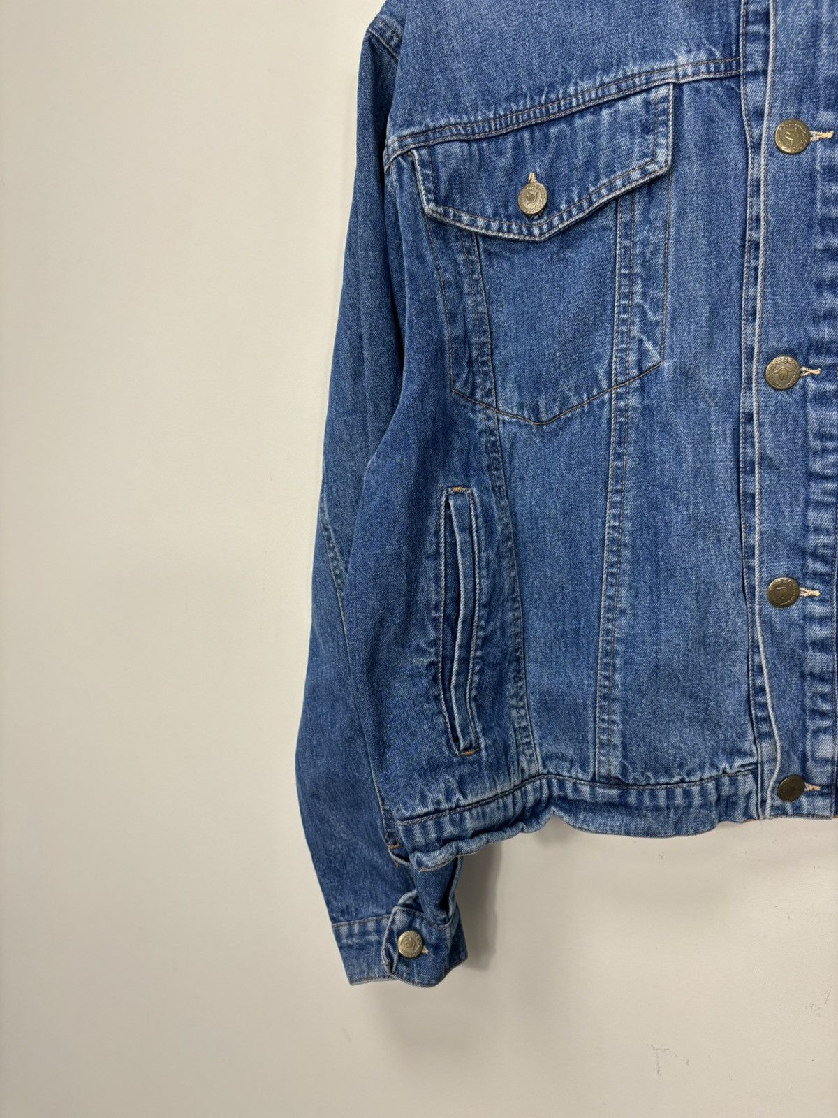 Moschino Vintage Moschino Women’s 90s Blue Boxy Fit Denim Jacket Size M / US 6-8 / IT 42-44 - 8 Thumbnail
