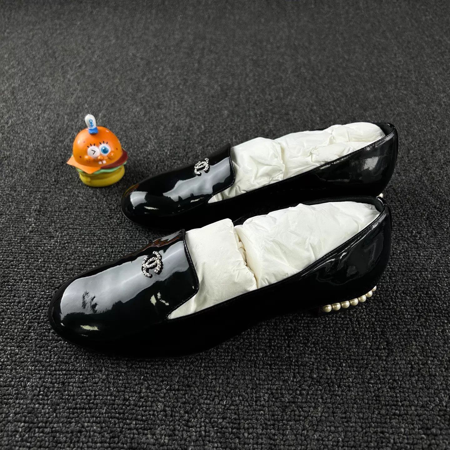 Chanel Chanel pearl low-heel black patent CC silver buckle 36 Size US 5.5 / IT 35.5 - 1 Thumbnail