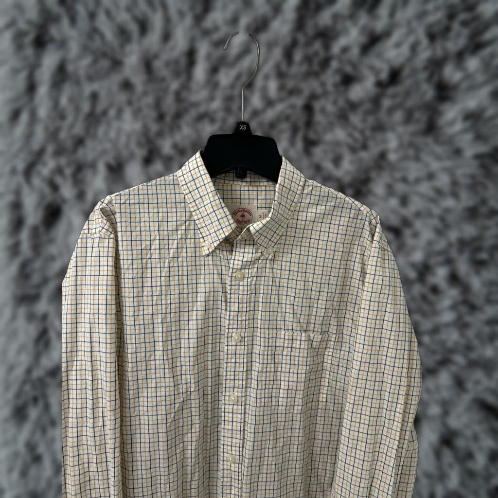 Brooks Brothers Brooks Brothers Red Fleece Shirt Mens Medium Beige Plaid Button-Down Long Sleeve N/A Size US M / EU 48-50 / 2 - 1 Thumbnail